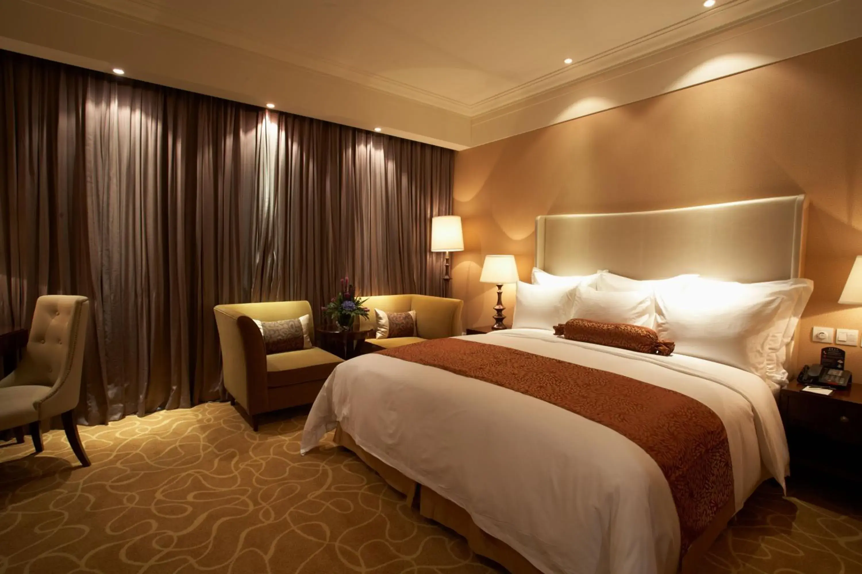 Bedroom, Bed in Shanghai Fenyang Garden Boutique Hotel Bedroom, Bed in Shanghai Fenyang Garden Boutique Hotel