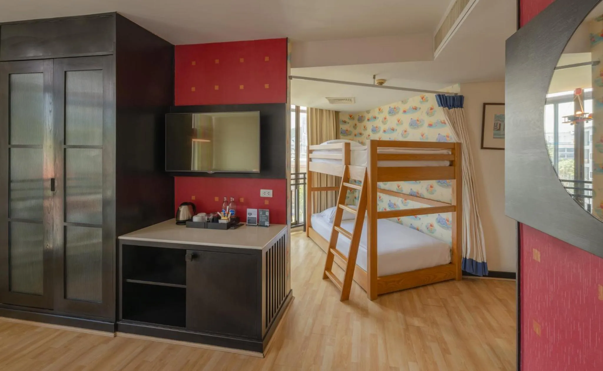Family, Bed in Deevana Plaza Phuket - SHA Extra Plus