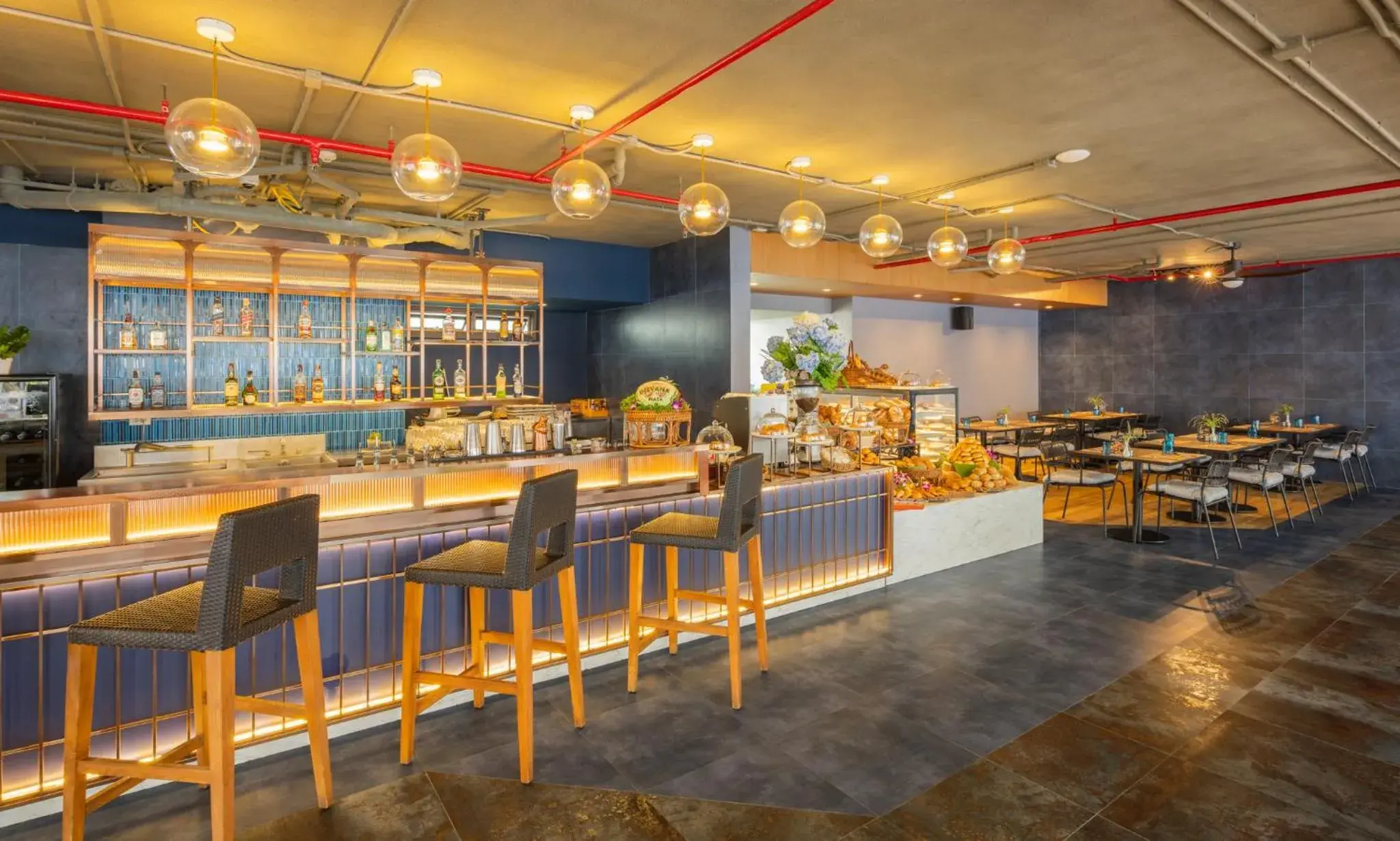 Restaurant/places to eat in Deevana Plaza Phuket - SHA Extra Plus Restaurant/places to eat in Deevana Plaza Phuket - SHA Extra Plus