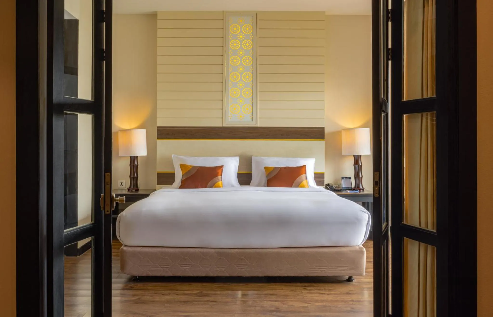 Bed in Deevana Plaza Phuket - SHA Extra Plus