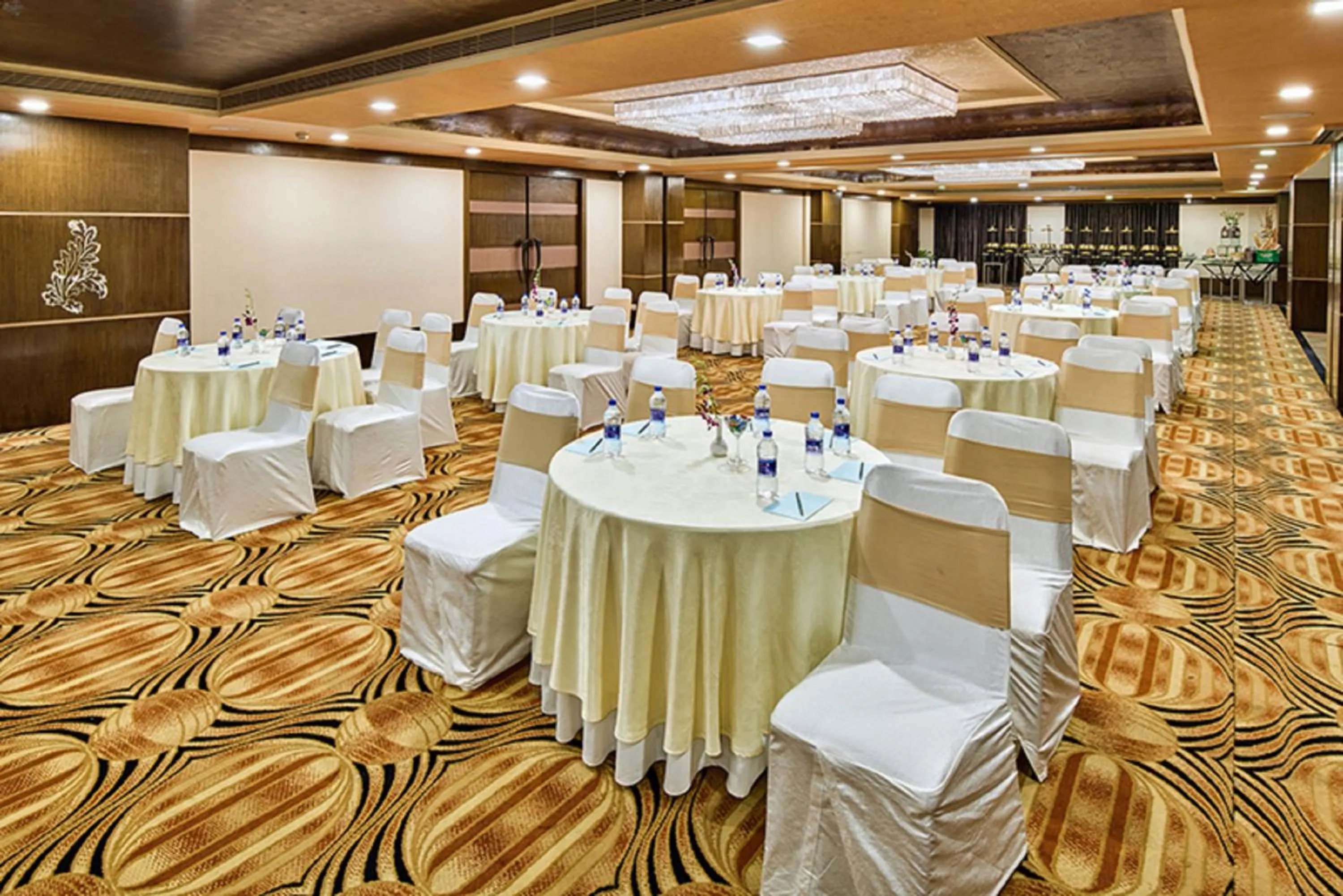 Banquet/Function facilities in Goldfinch Hotel Bangalore