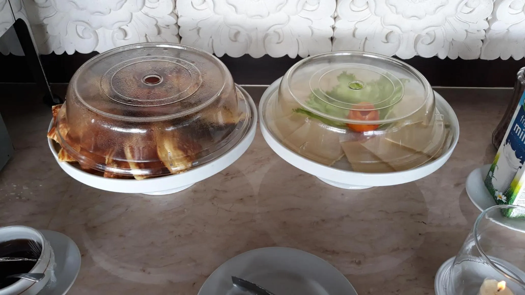 Food and drinks in Respati Beach Hotel