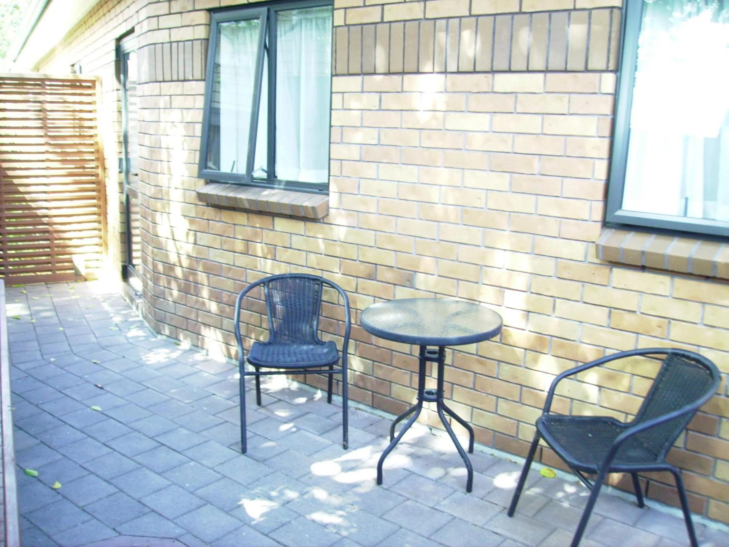 Decorative detail in Albert Court Motor Lodge