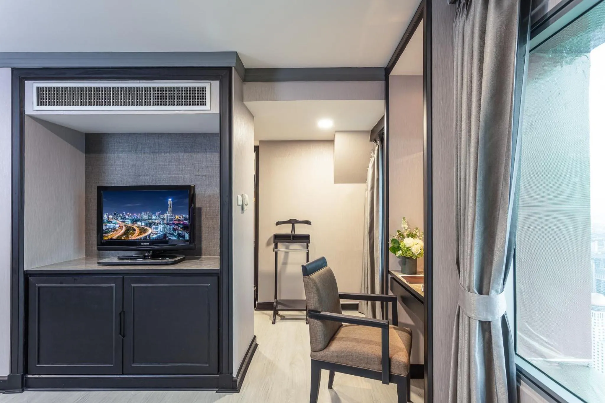 TV and multimedia in Baiyoke Sky Hotel