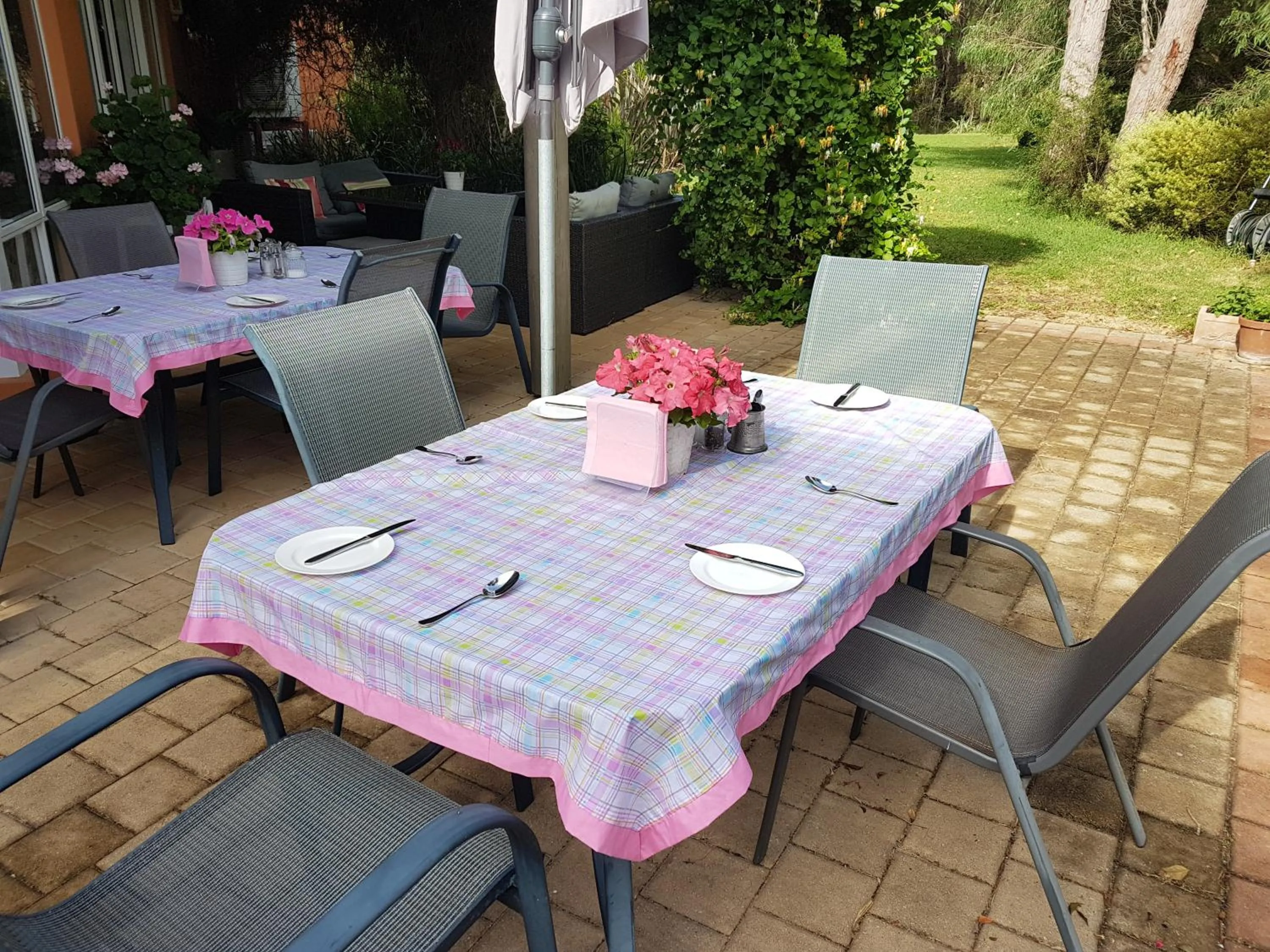 Patio in Margaret River Bed & Breakfast