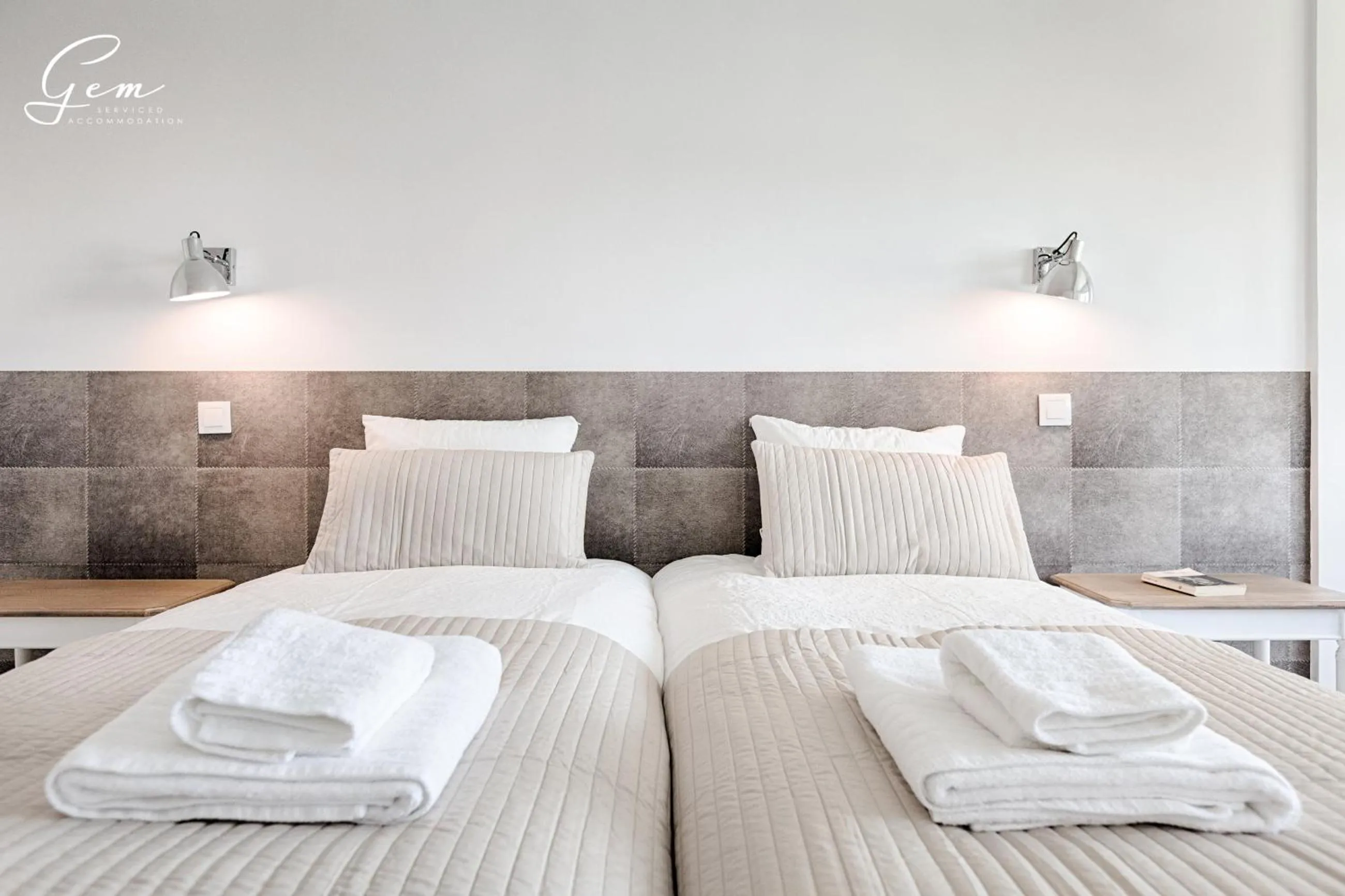 Bedroom, Bed in Seven Rivers Luxury Apartment