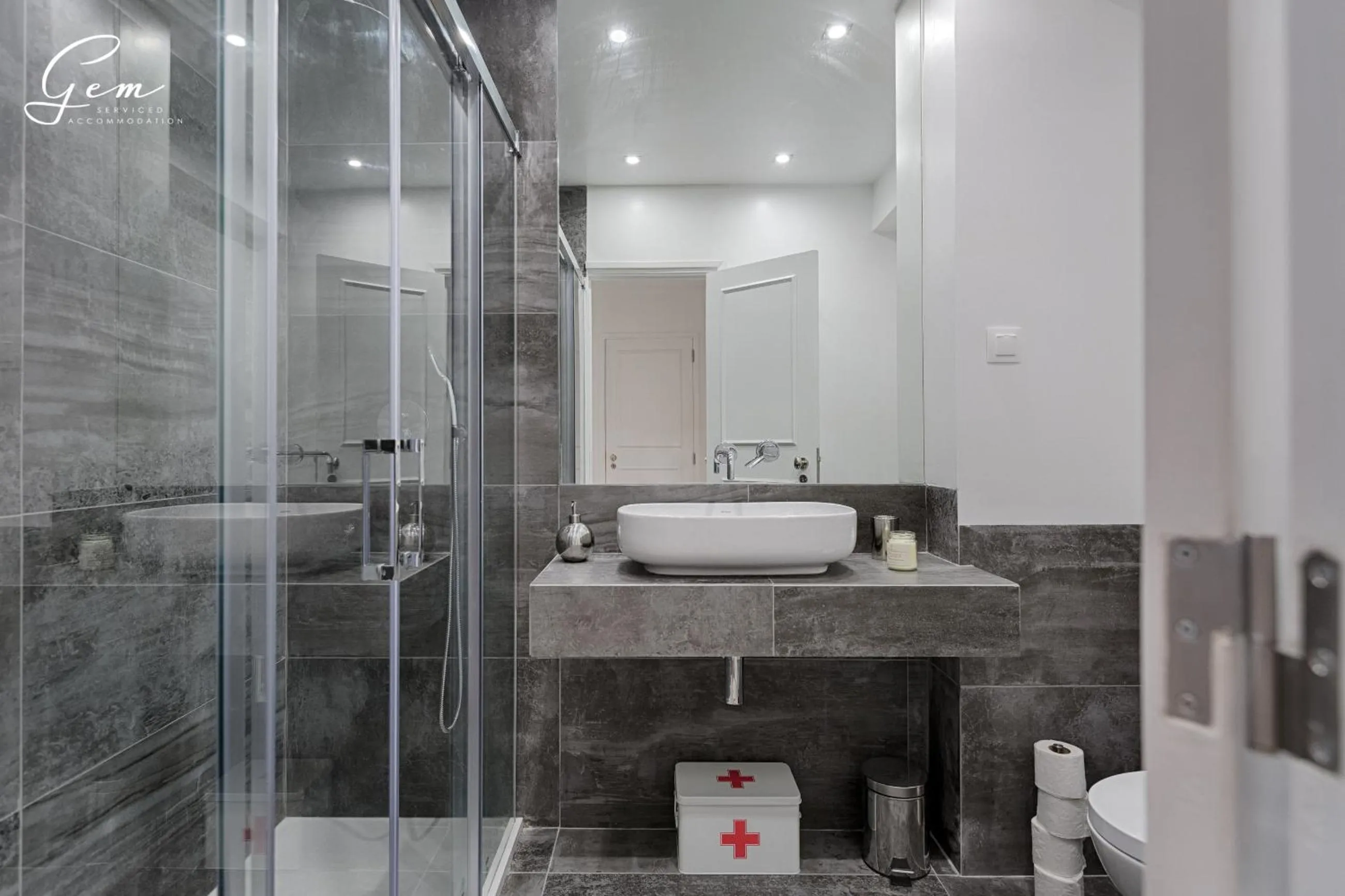 Bathroom in Seven Rivers Luxury Apartment