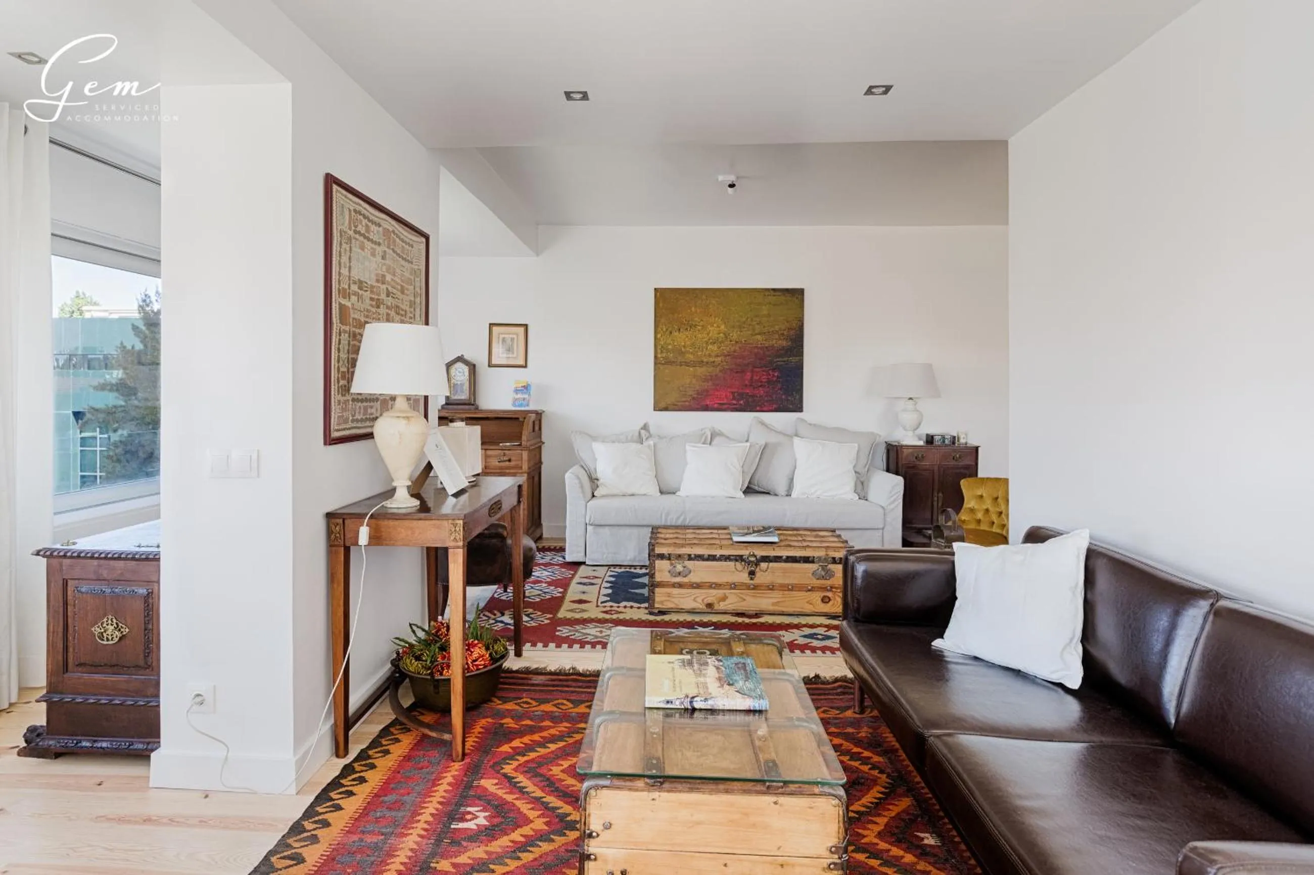 Seating area in Seven Rivers Luxury Apartment