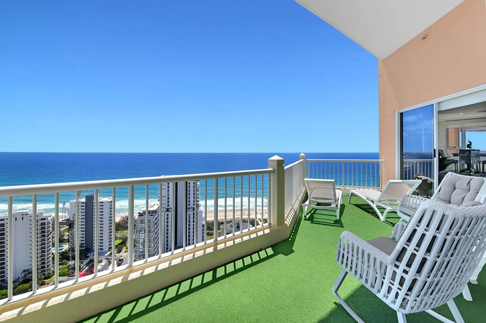 Belle Maison Apartments - Official