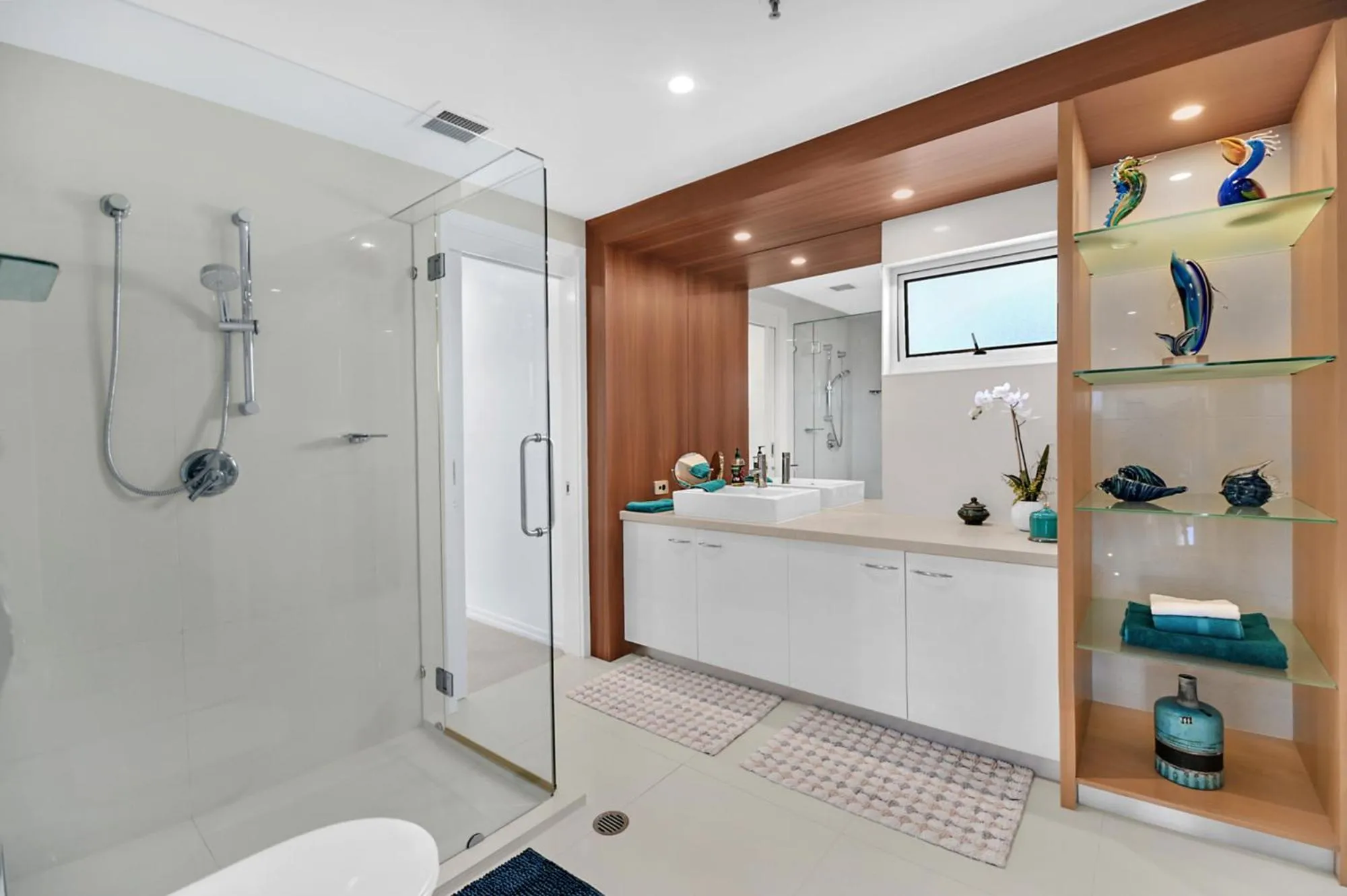 Belle Maison Apartments - Official