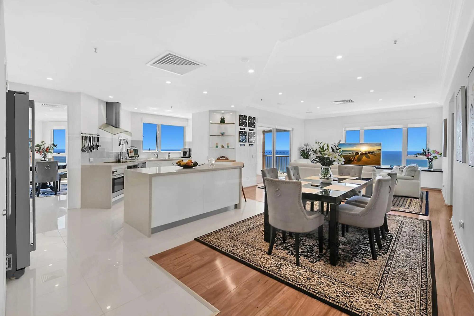 Belle Maison Apartments - Official