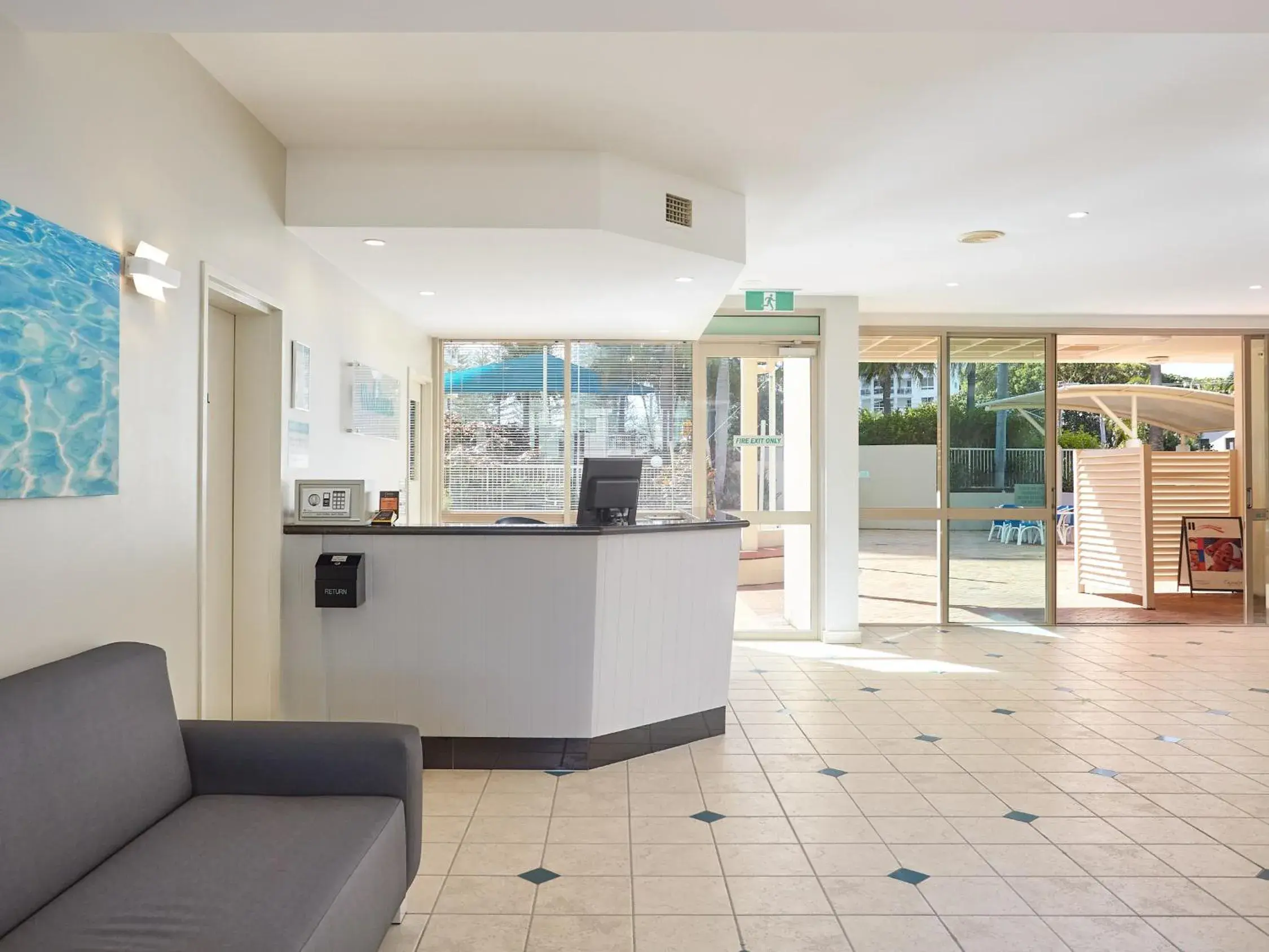 Lobby or reception in Maldives Resort Main Beach, Gold Coast Lobby or reception in Maldives Resort Main Beach, Gold Coast