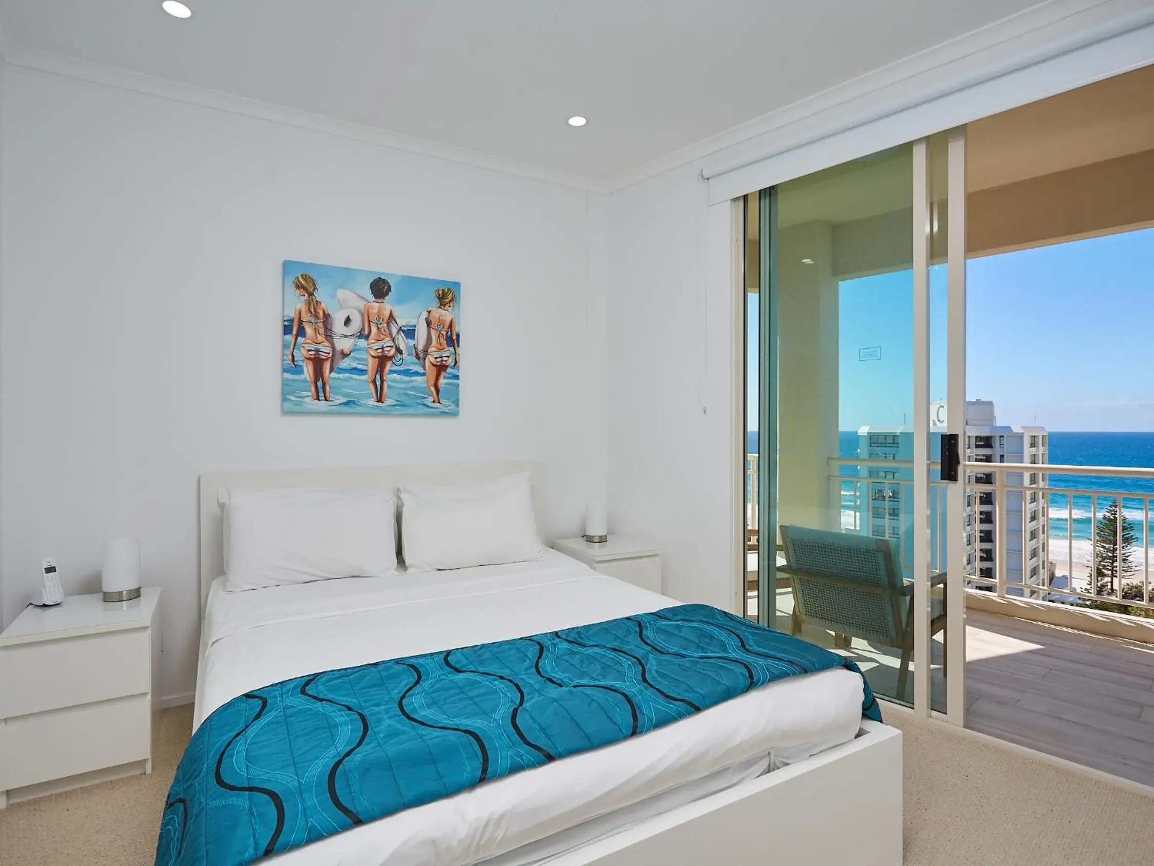 Bedroom, Bed in Maldives Resort Main Beach, Gold Coast Bedroom, Bed in Maldives Resort Main Beach, Gold Coast