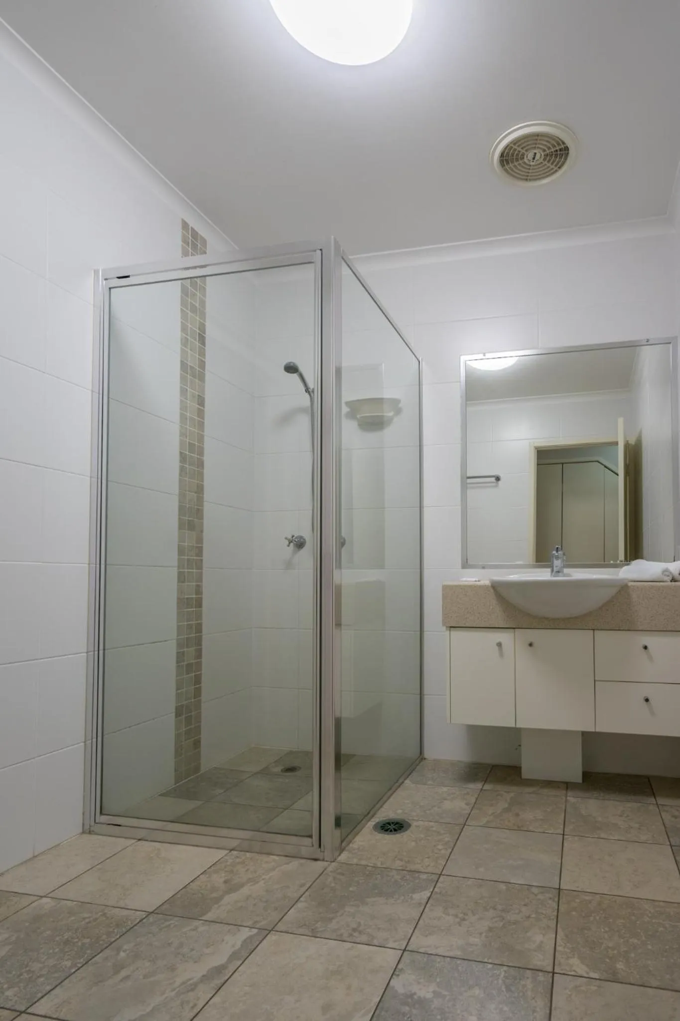 Shower in Pandanus Palms Holiday Resort