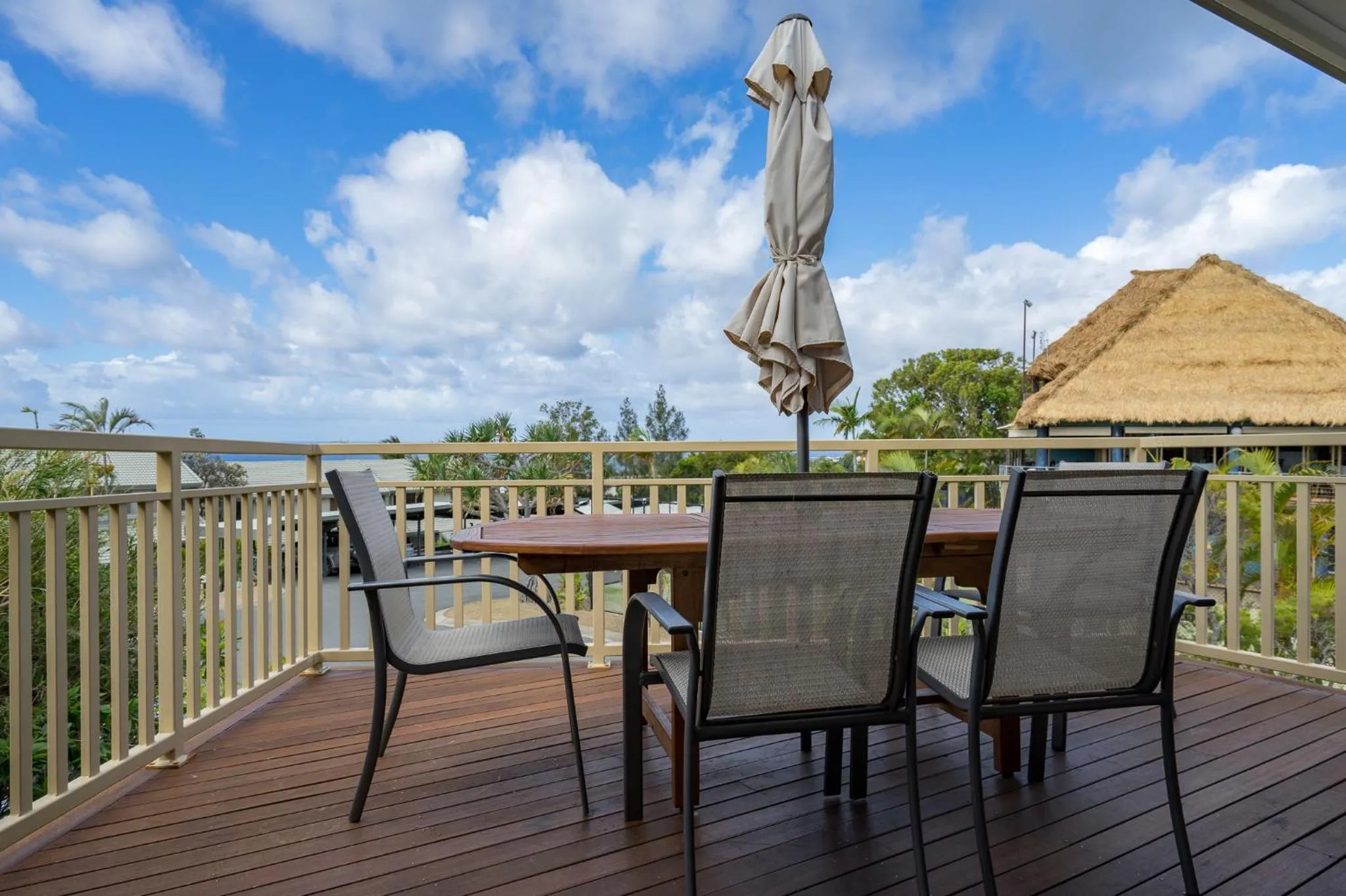 Patio in Pandanus Palms Holiday Resort