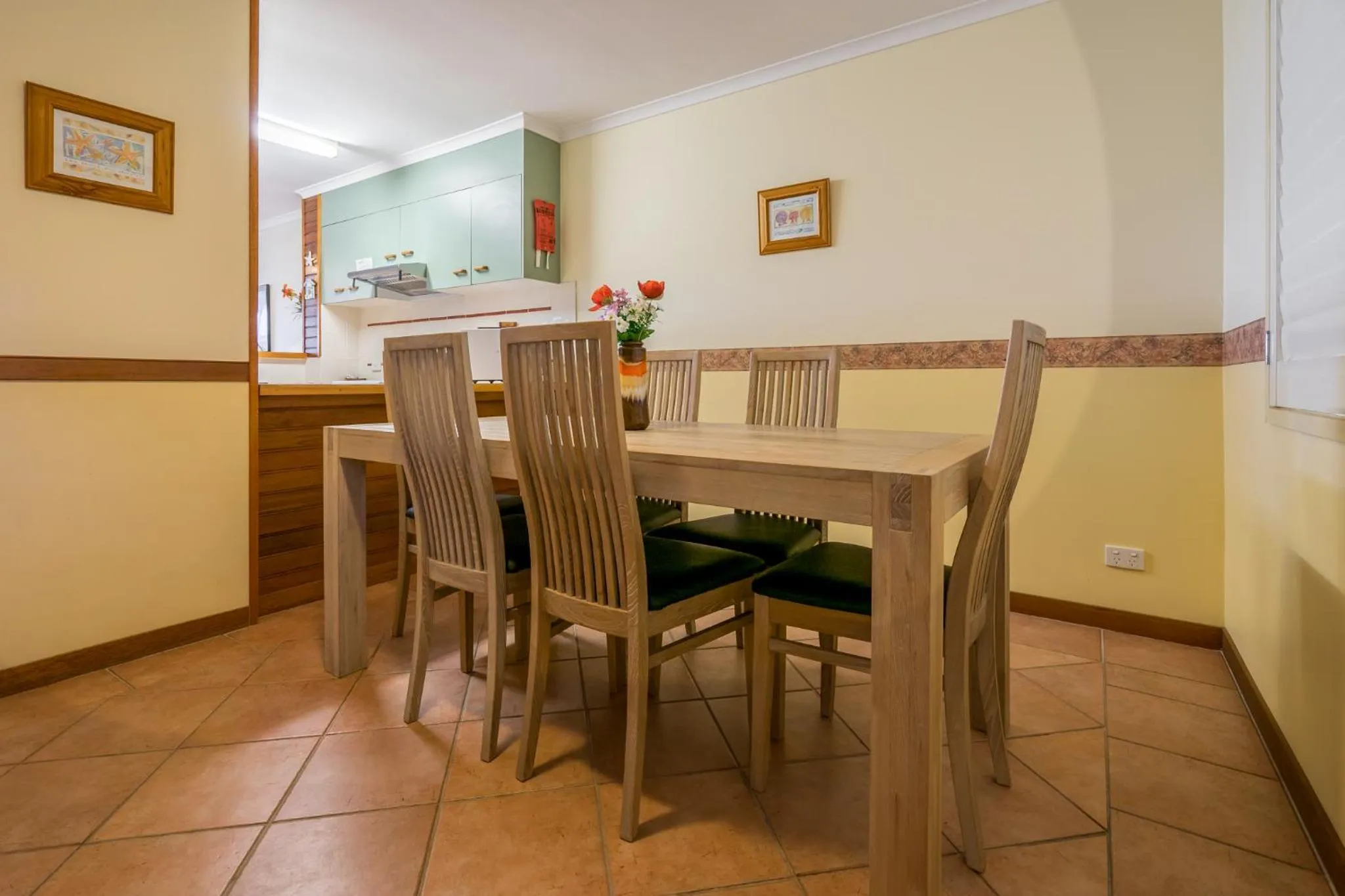 Dining area in Pandanus Palms Holiday Resort