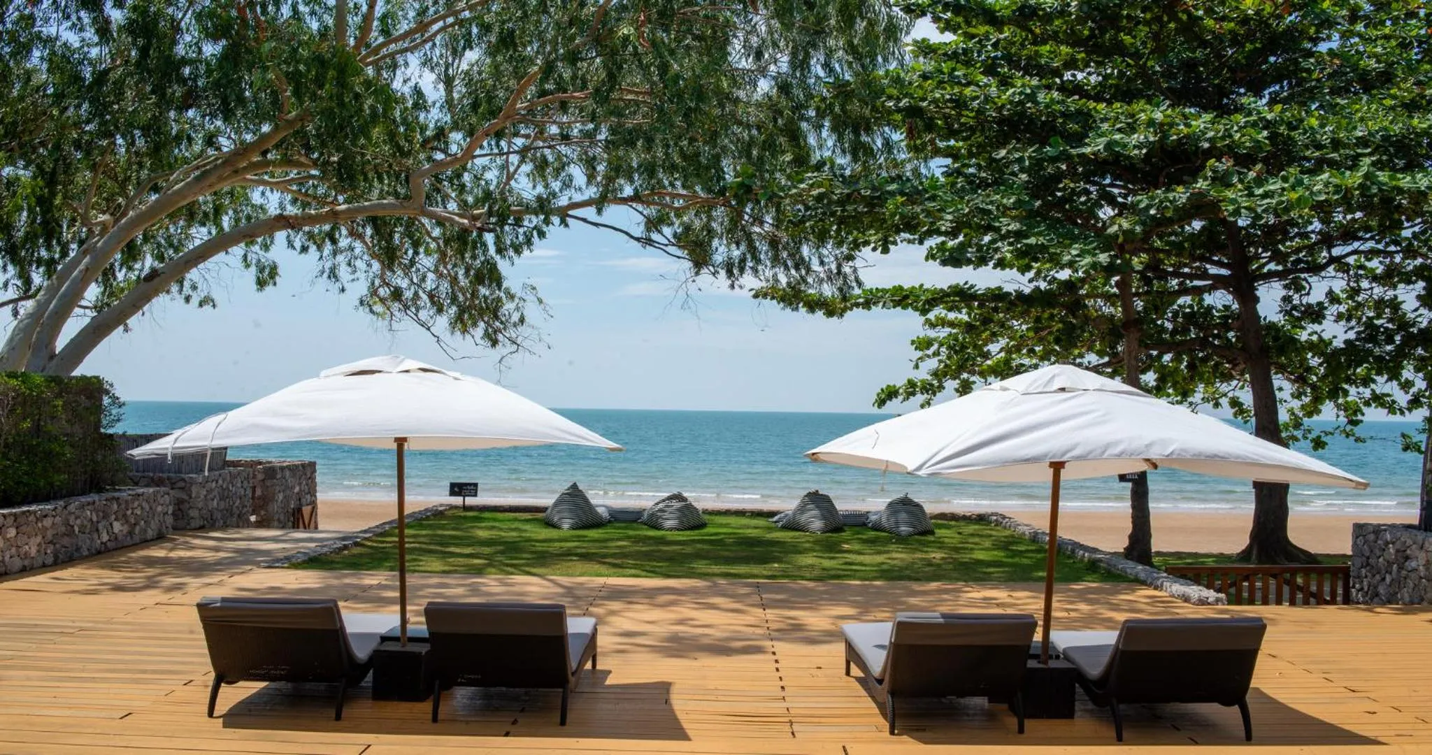 sunbed in Tolani Resort Kui Buri