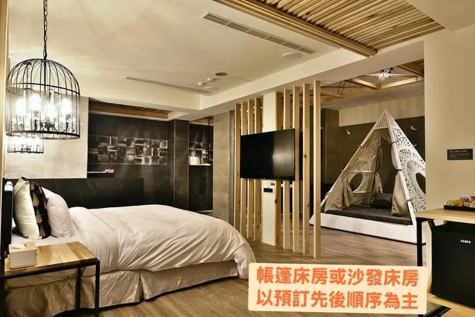 Bed in OUGE Motel Kaohsiung
