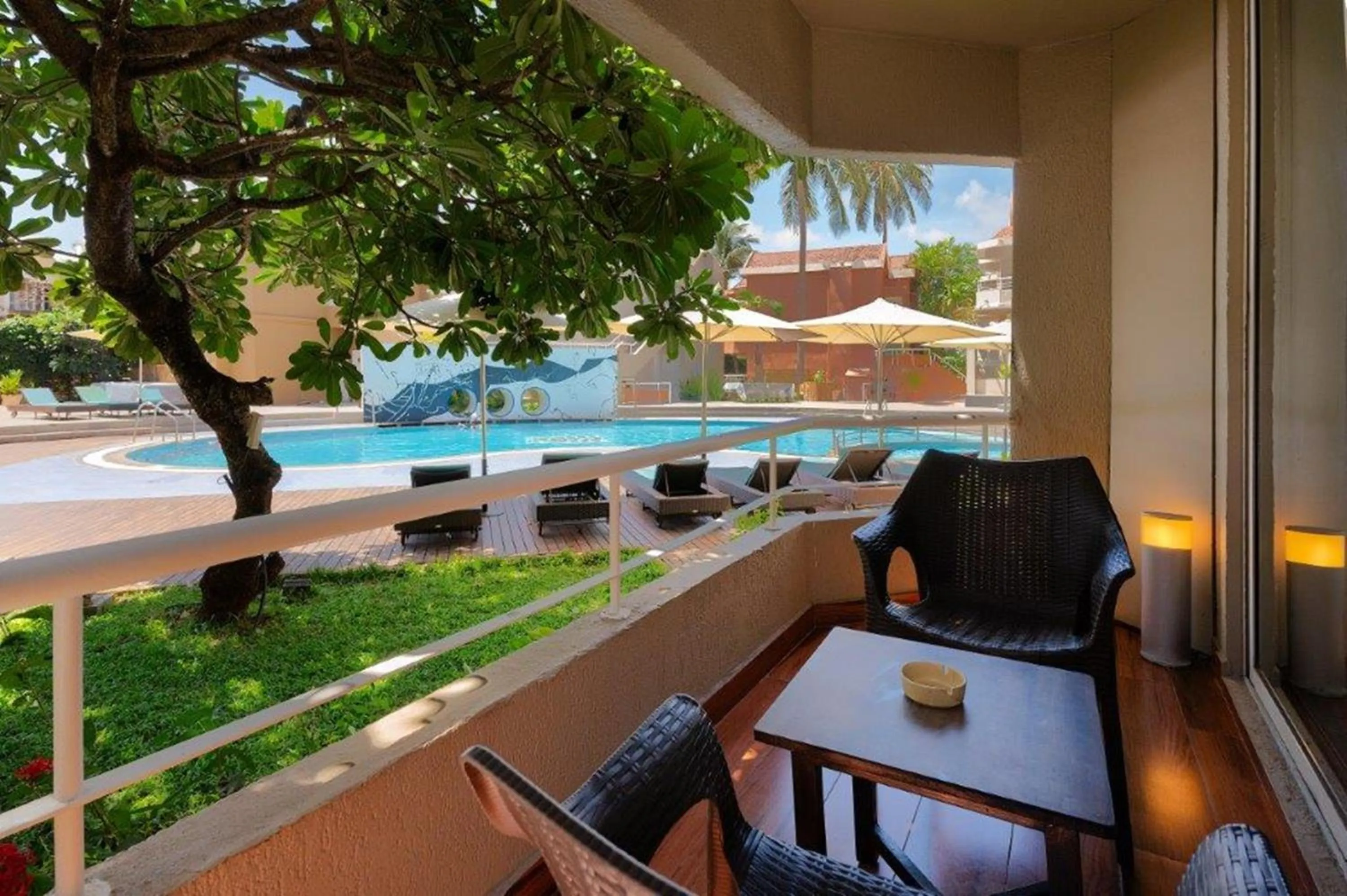 Day in Whispering Palms Beach Resort