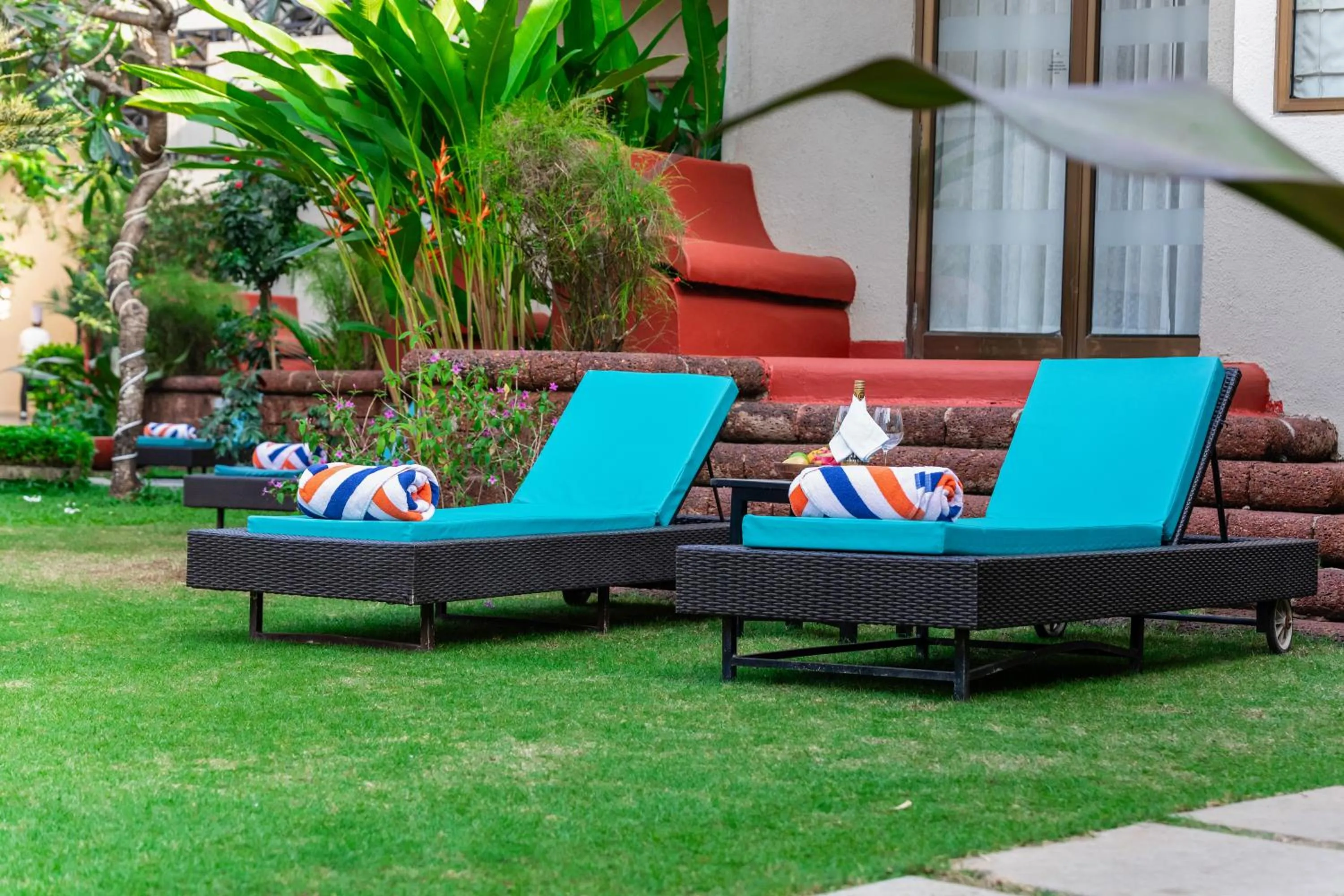 Day in Whispering Palms Beach Resort