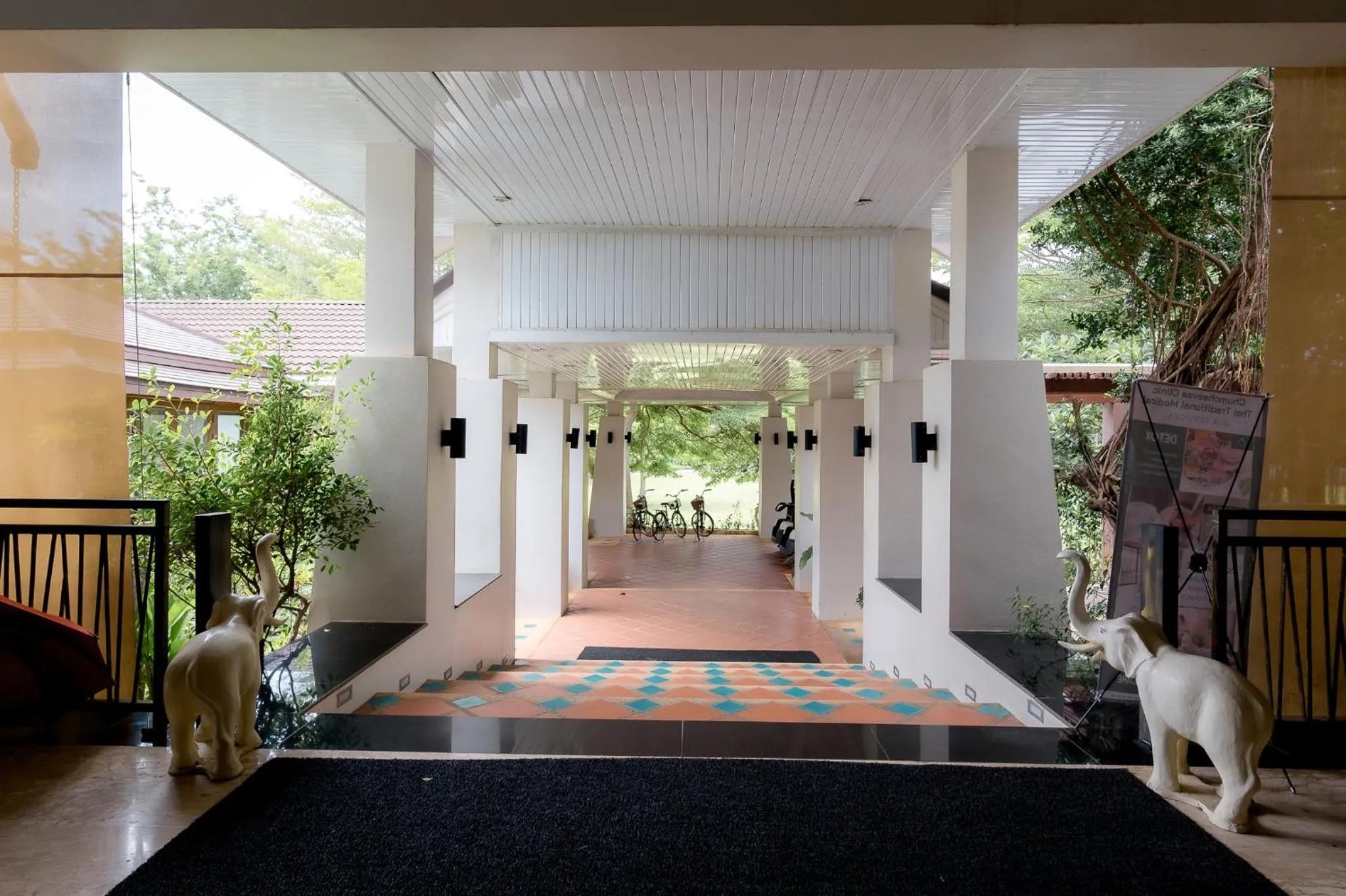 The Nouveau Chumphon Beach Resort And Golf