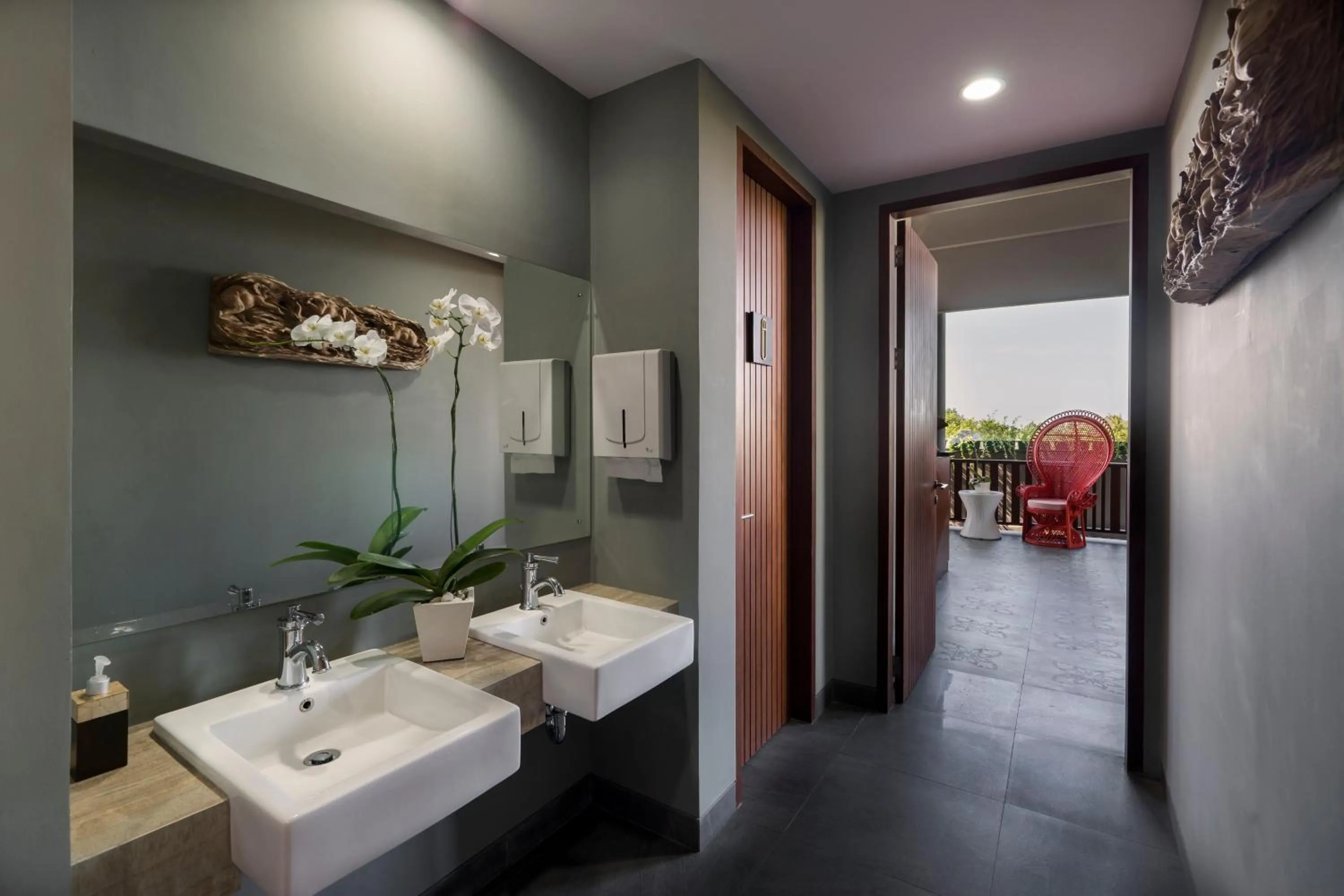 Area and facilities in Sense Canggu Beach Hotel