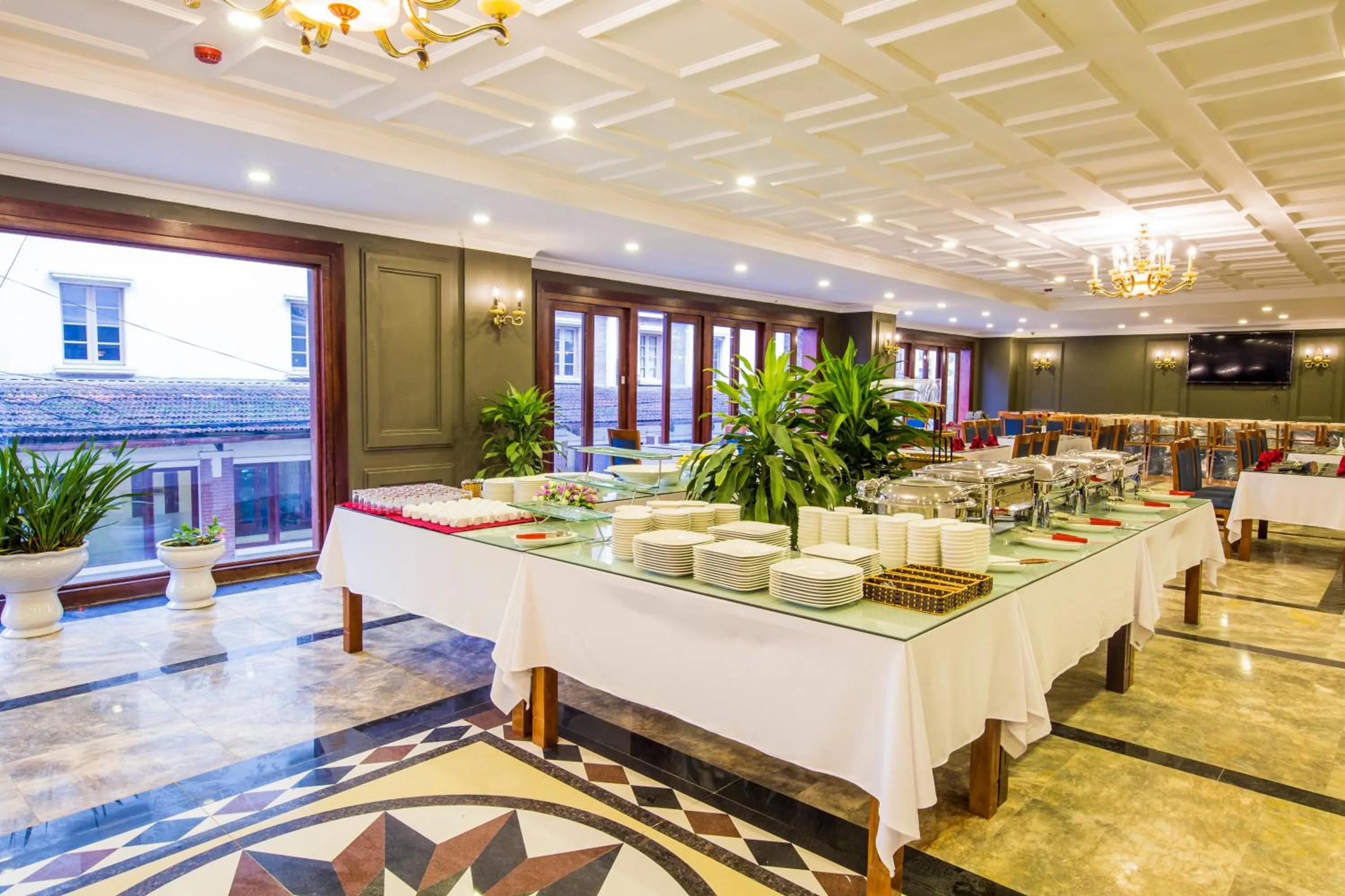 Restaurant/places to eat in Sapa Lodge Hotel