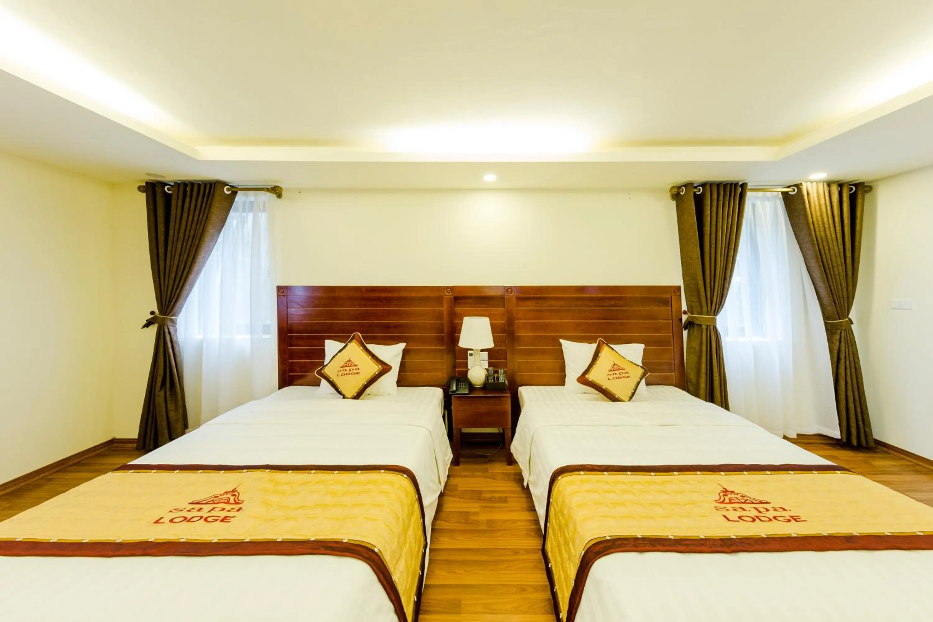Bed in Sapa Lodge Hotel
