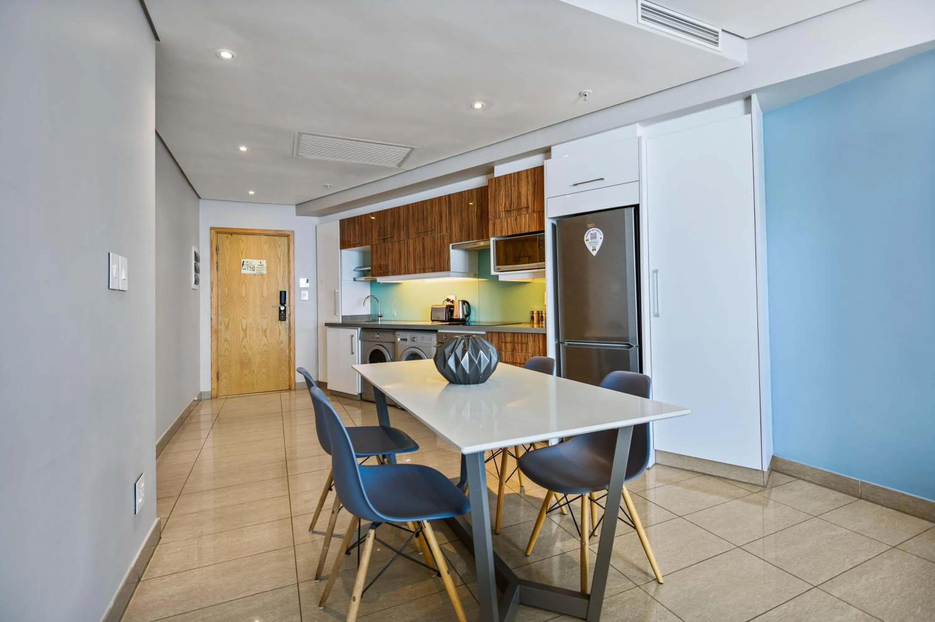 Dining area in The Capital Pearls Hotel