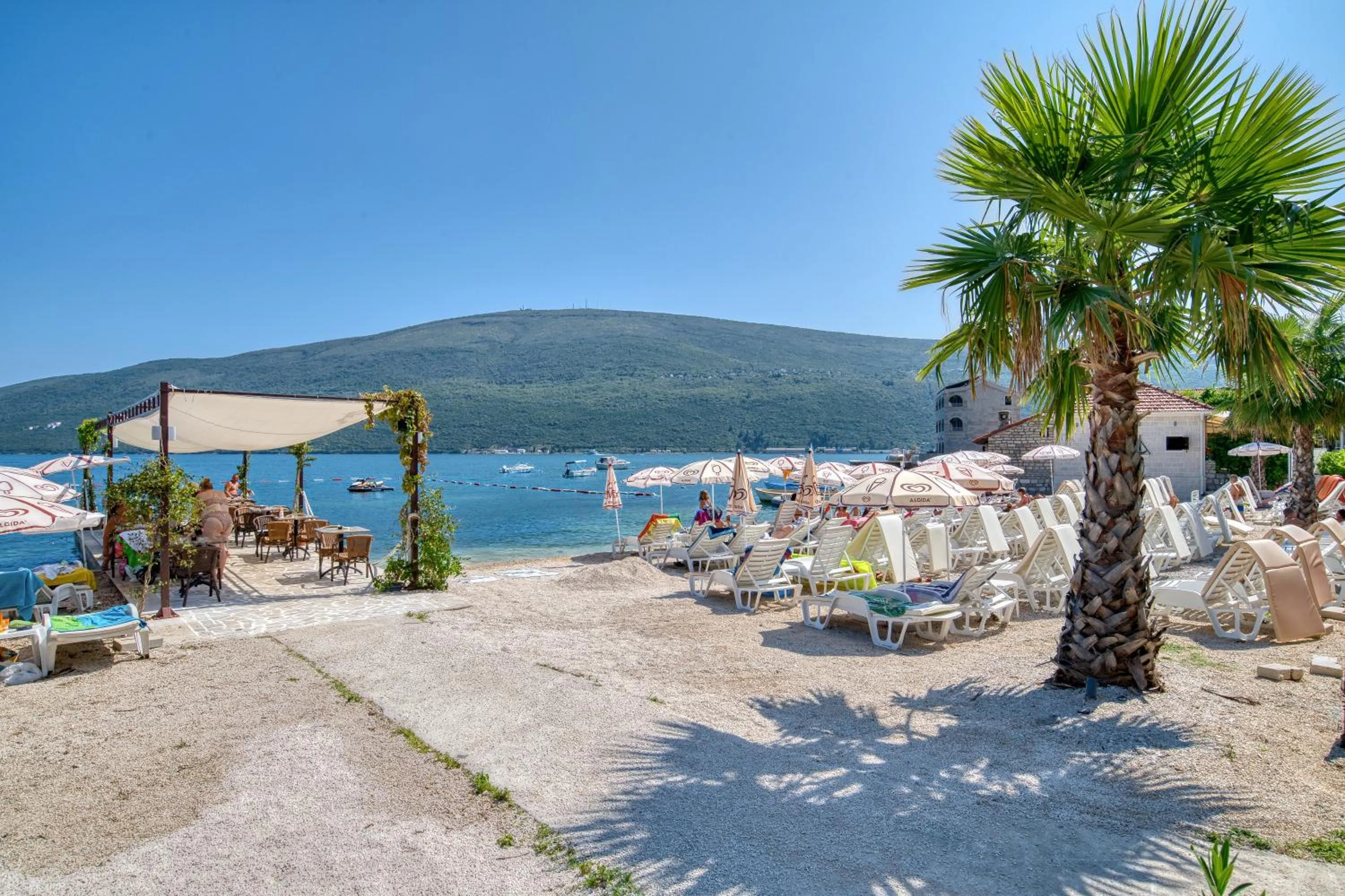 Beach in Garni Hotel Milica