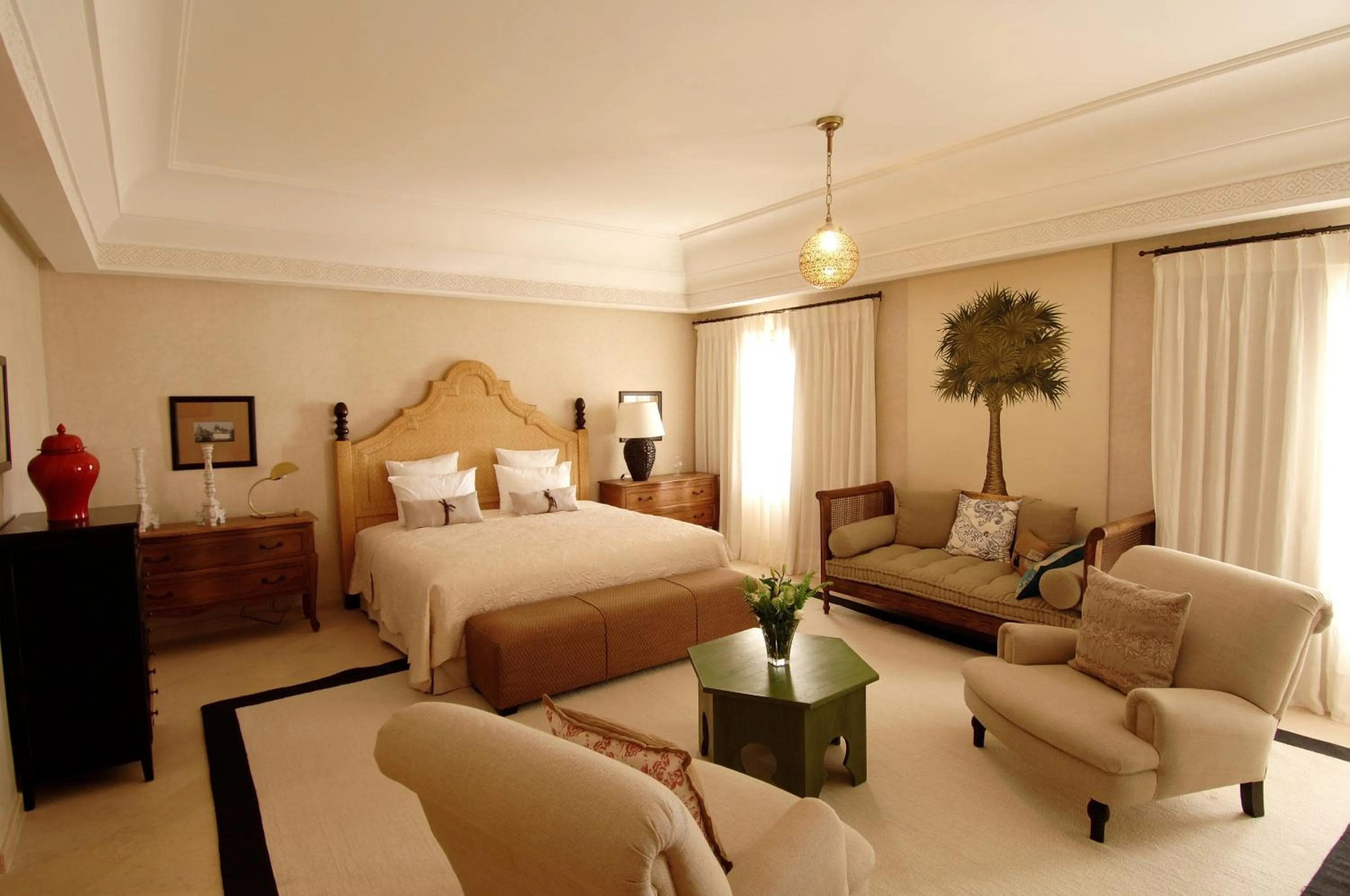 Photo of the whole room, Bed in Le Riad Villa Blanche