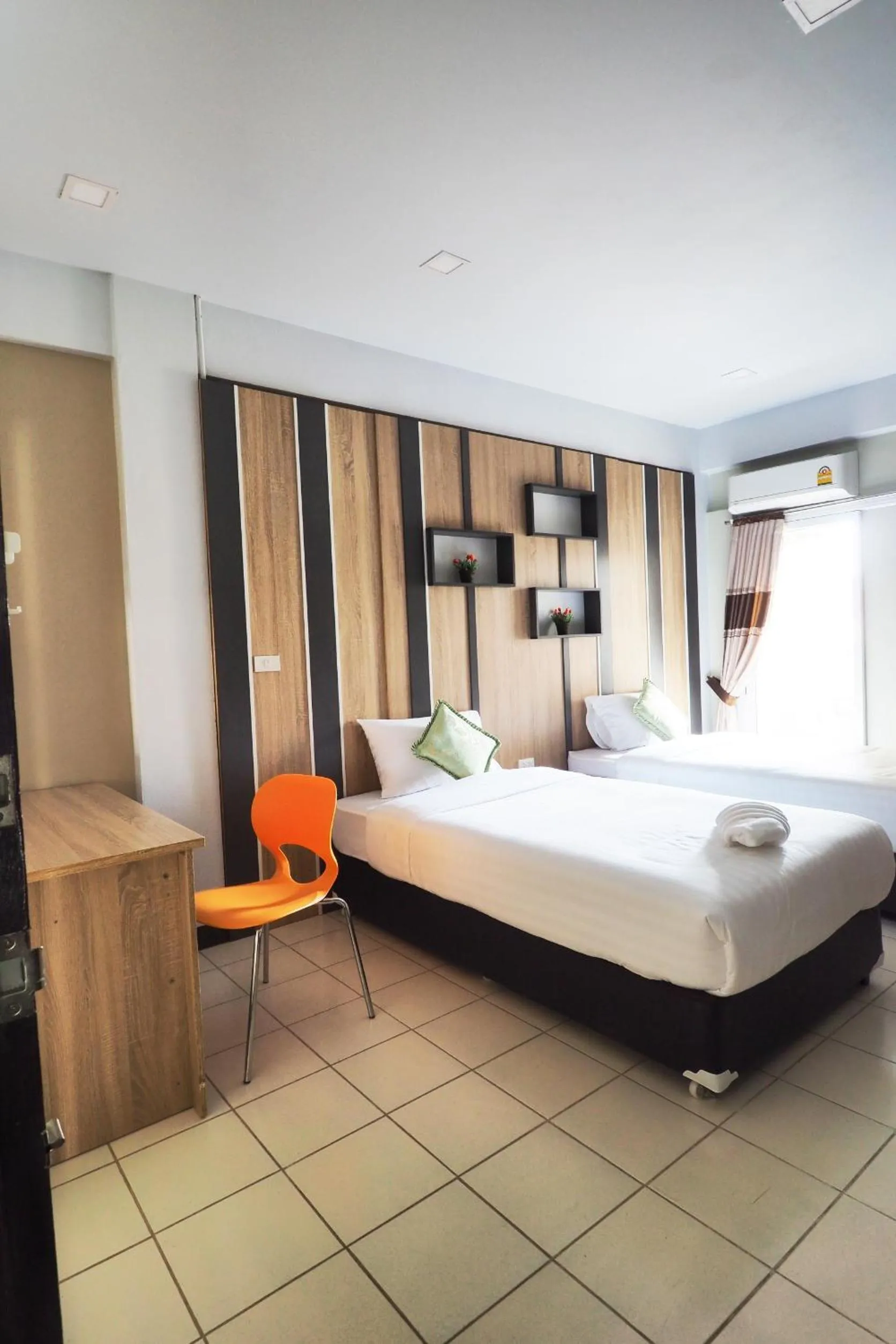 Bedroom, Bed in Supreme Place SHA Plus