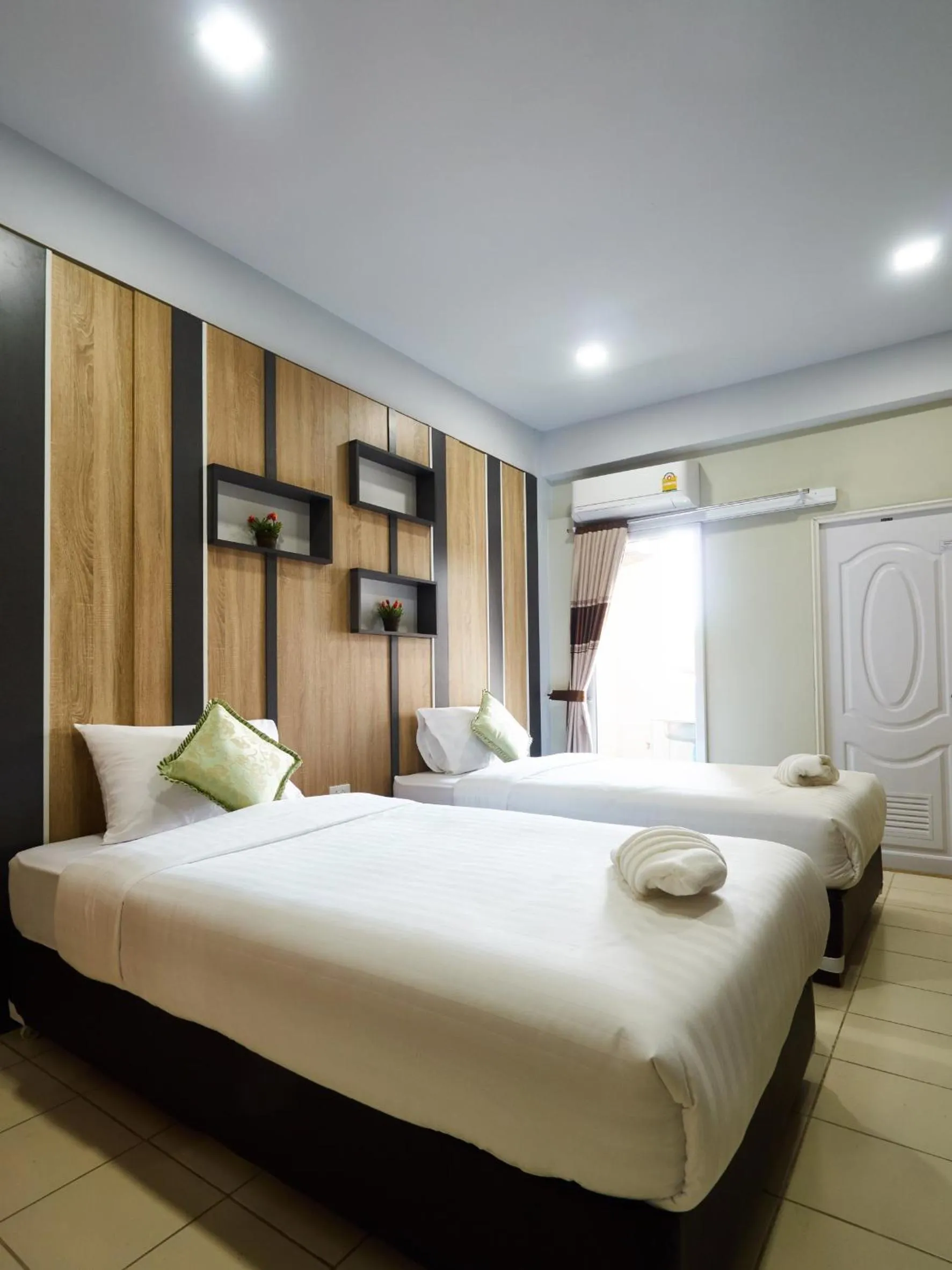 Bedroom, Bed in Supreme Place SHA Plus