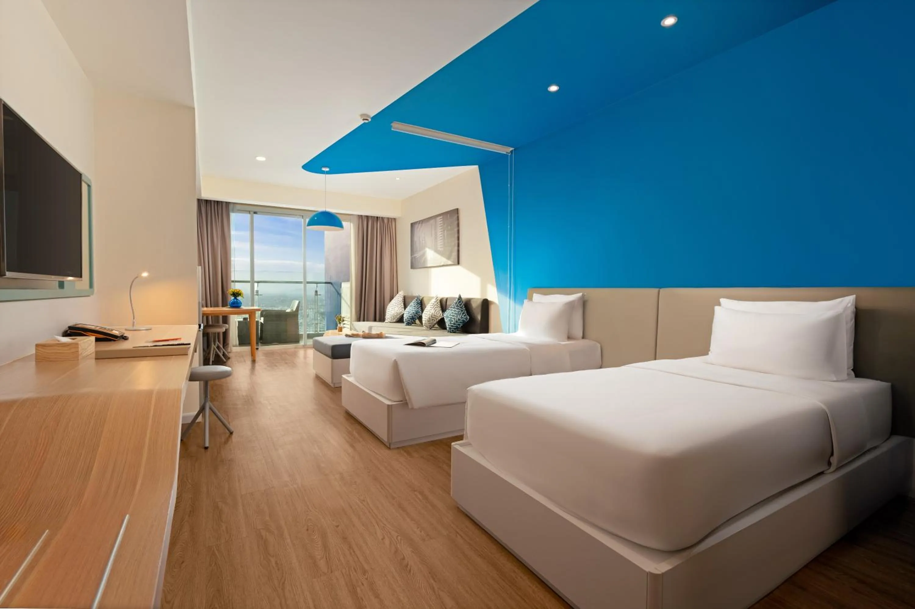 Bed in Ariyana SmartCondotel Nha Trang