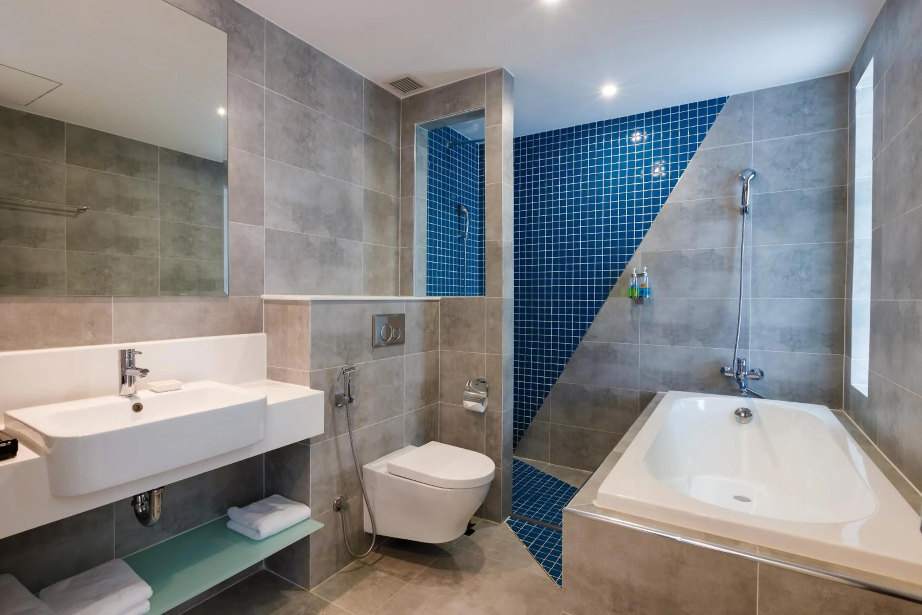 Bath in TUI BLUE Nha Trang