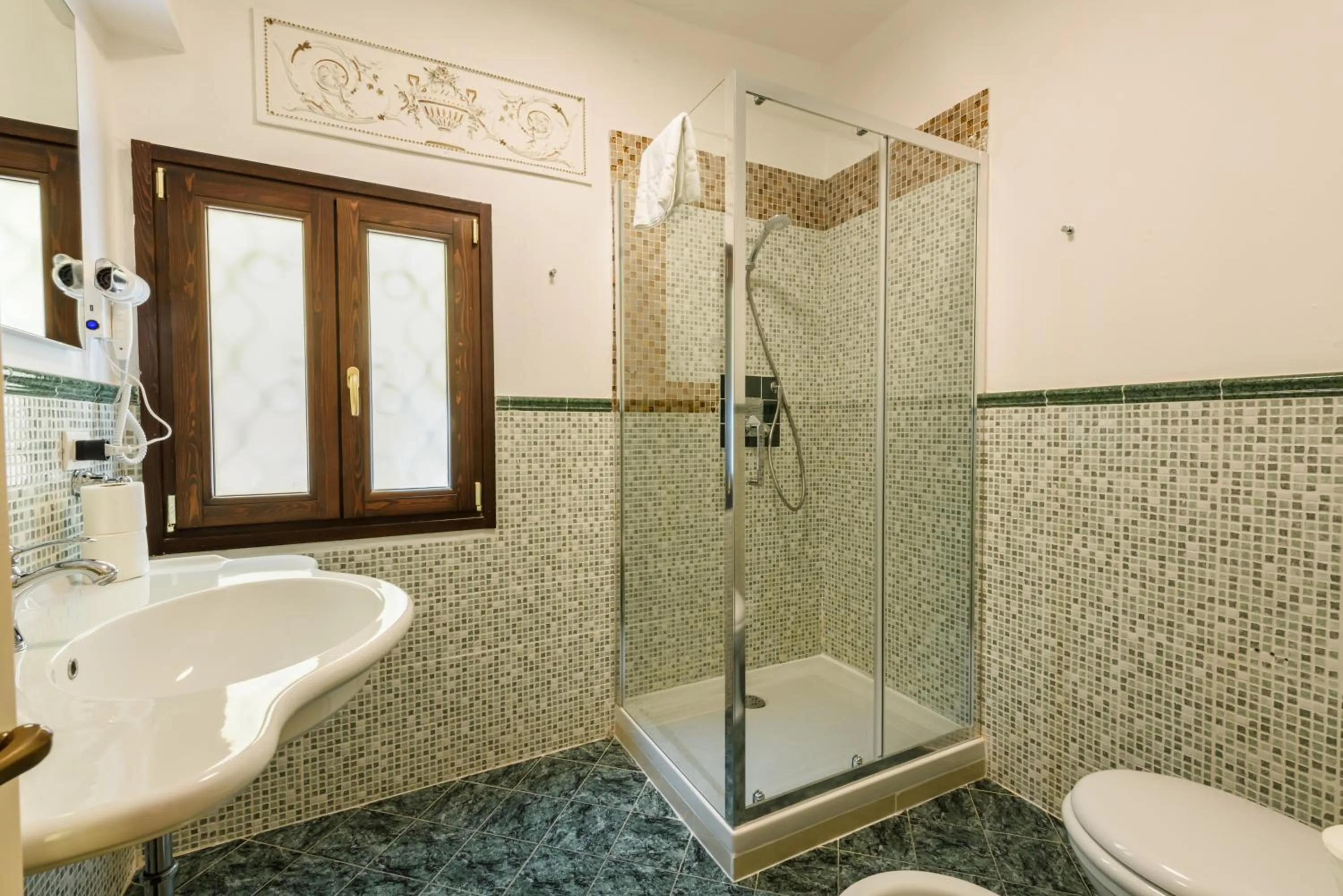Shower in B&B Soggiorno Battistero