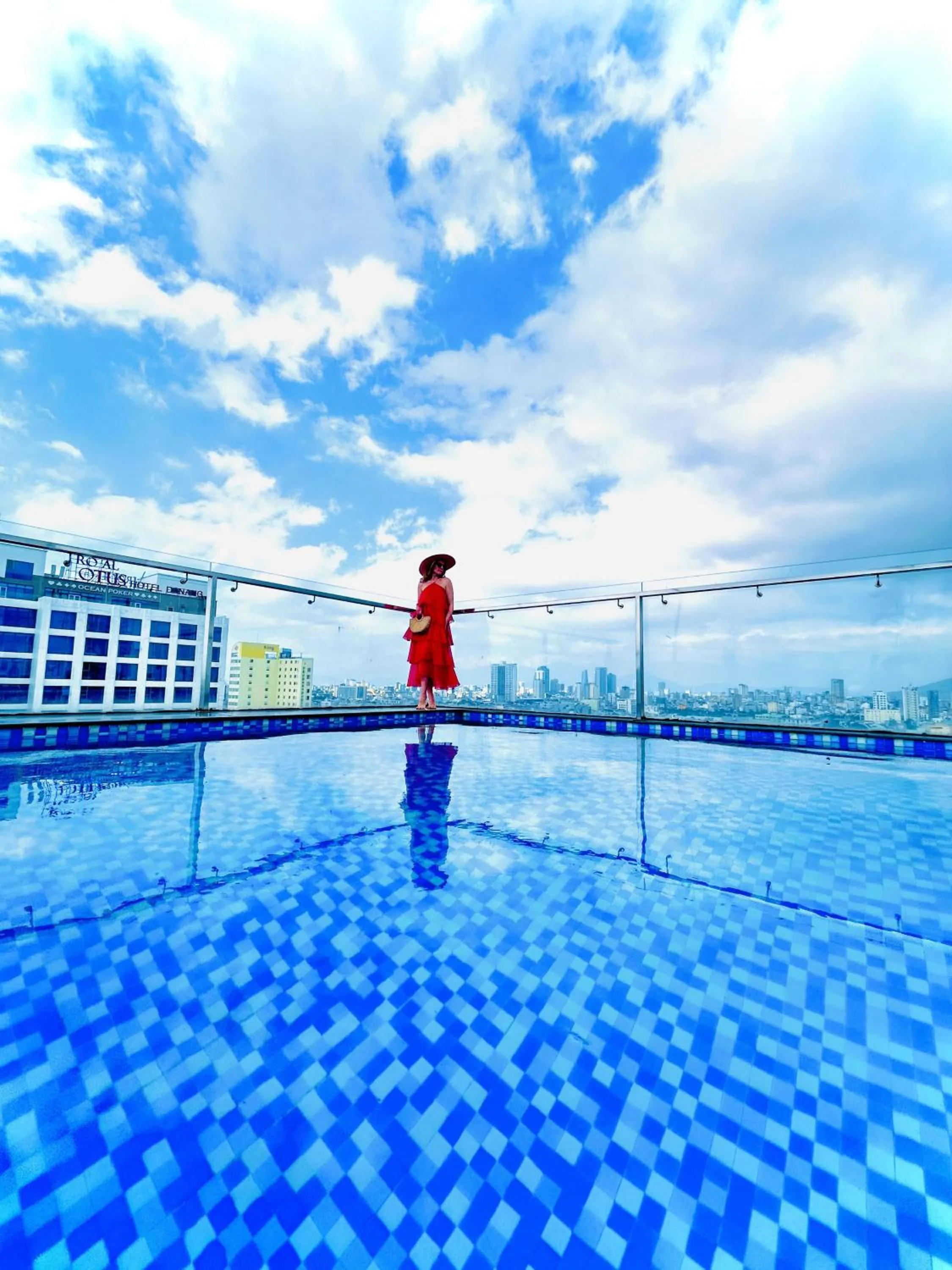 Swimming pool in Ritzy Boutique Hotel Da Nang Beach
