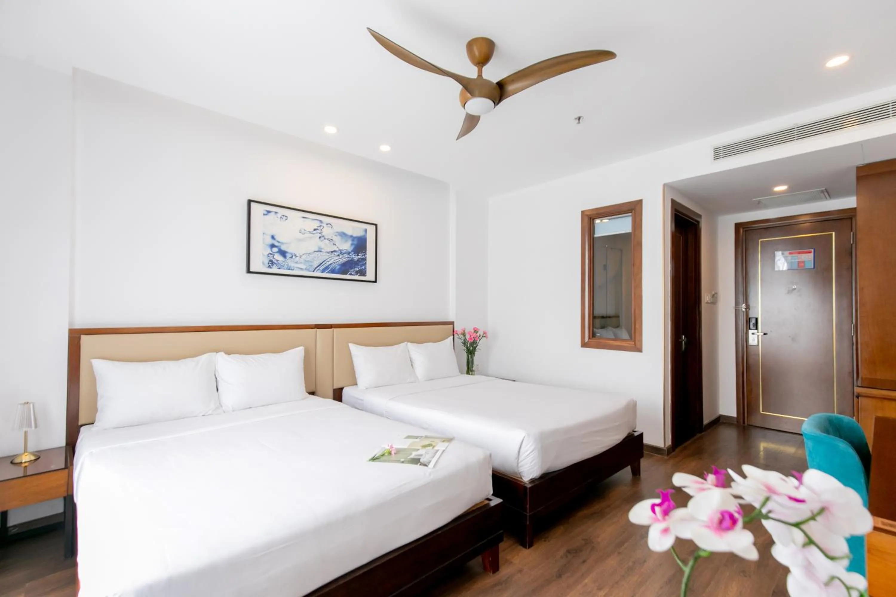 Bedroom, Bed in Ritzy Boutique Hotel Da Nang Beach