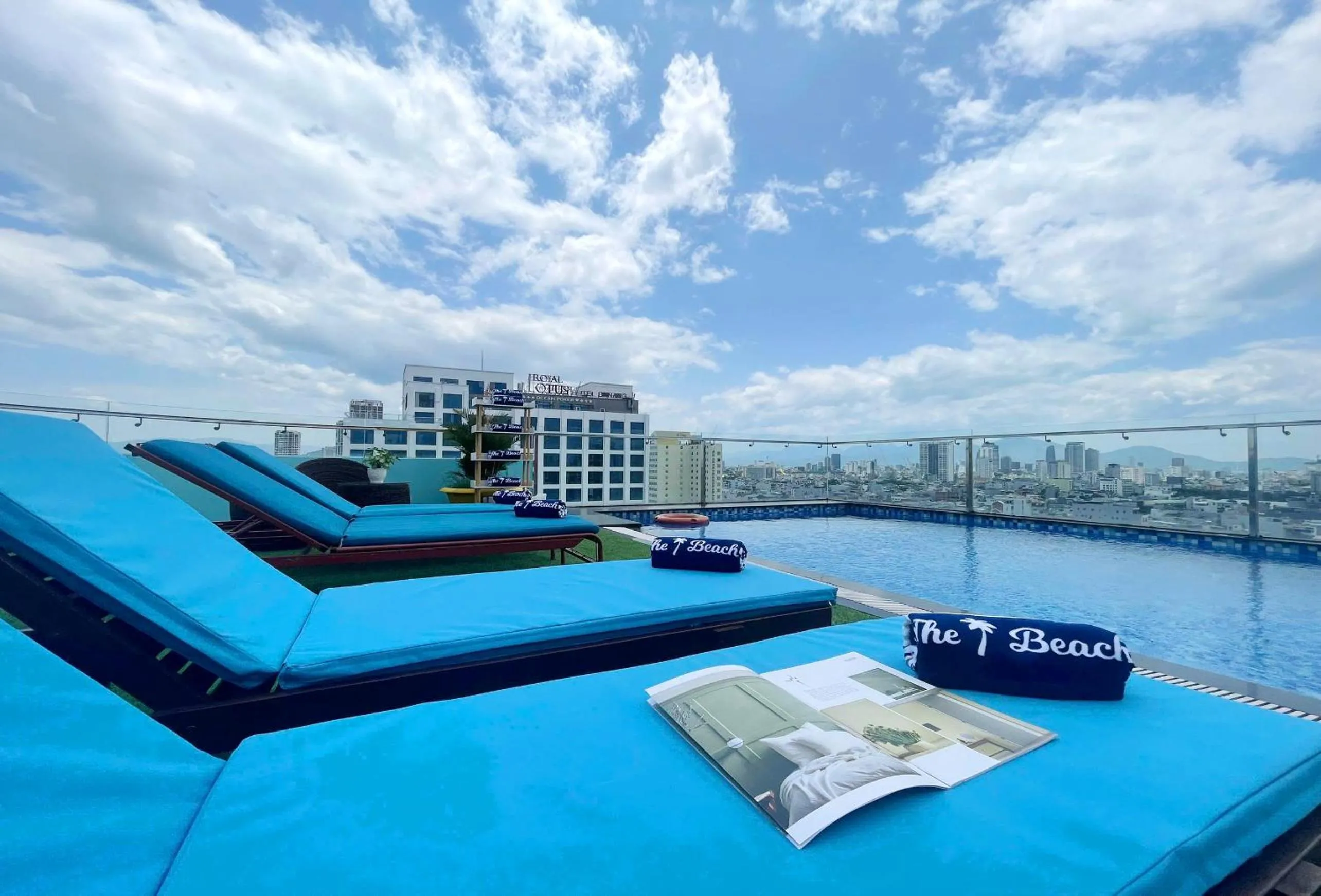Swimming pool in Ritzy Boutique Hotel Da Nang Beach