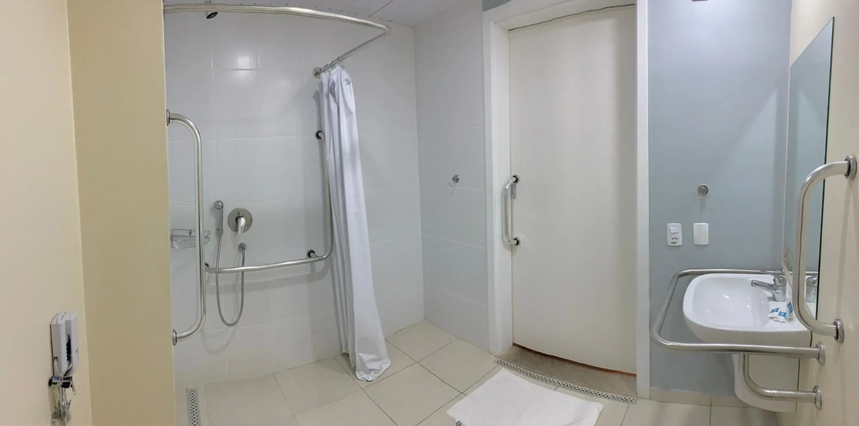 Property building in ibis budget Muriae Property building in ibis budget Muriae