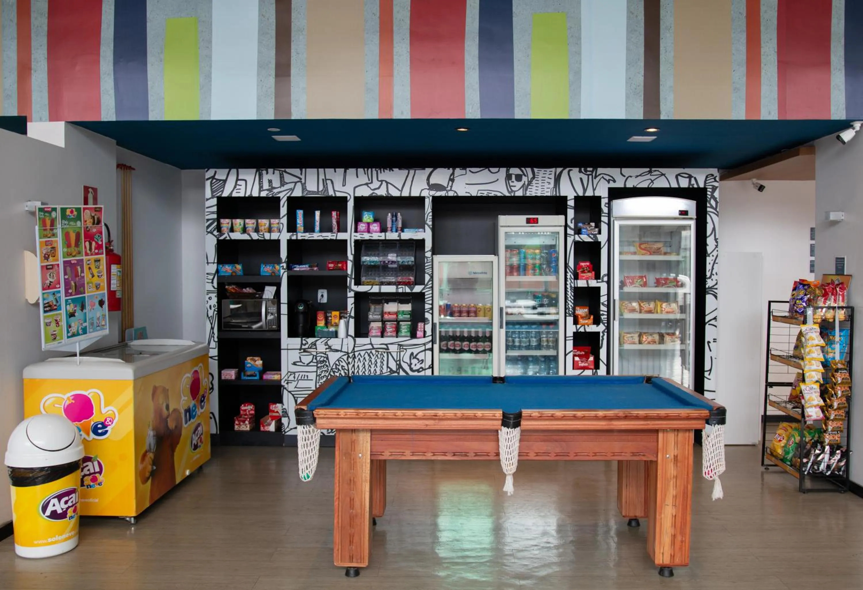 Billiard in ibis budget Muriae