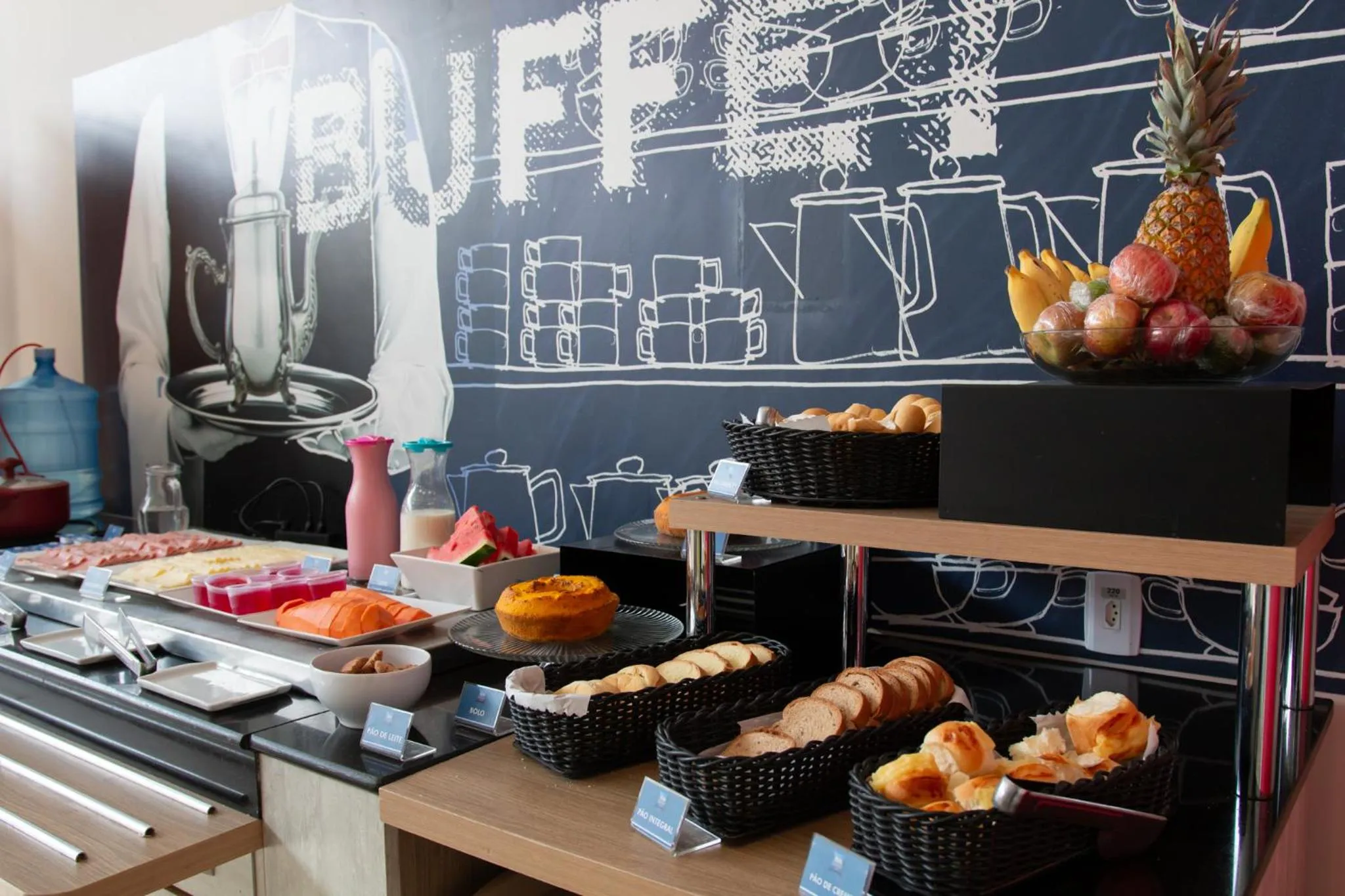 Food and drinks in ibis budget Muriae