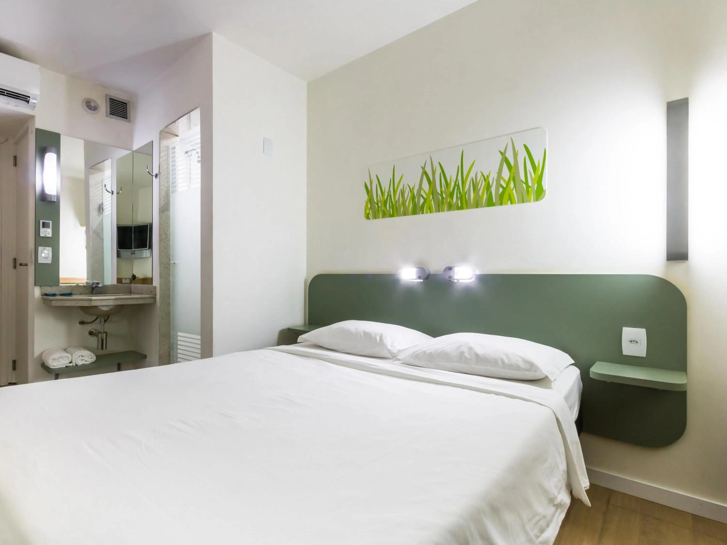 Bedroom, Bed in ibis budget Sao Jose do Rio Preto
