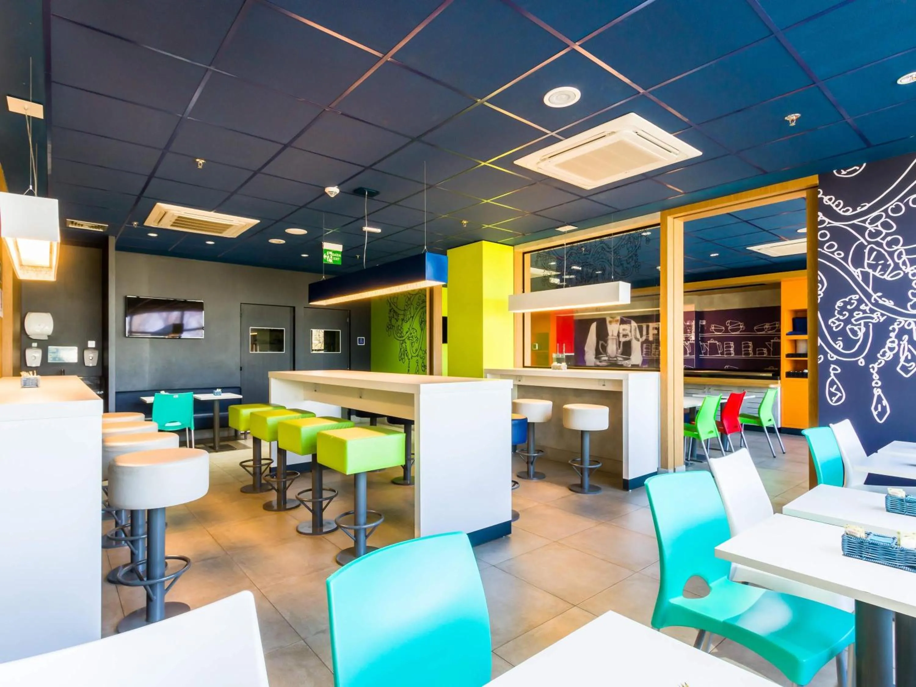 Restaurant/places to eat in ibis budget Sao Jose do Rio Preto