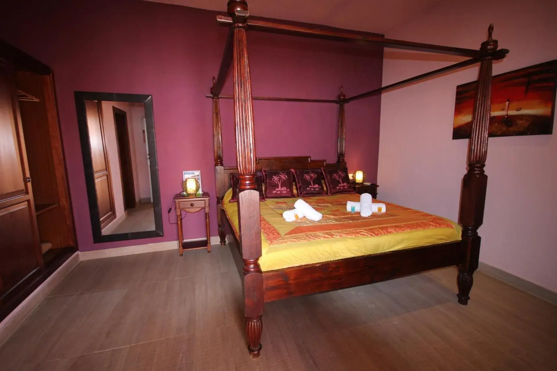 Large Double Room in Hotel Copacabana Tarifa Beach Large Double Room in Hotel Copacabana Tarifa Beach