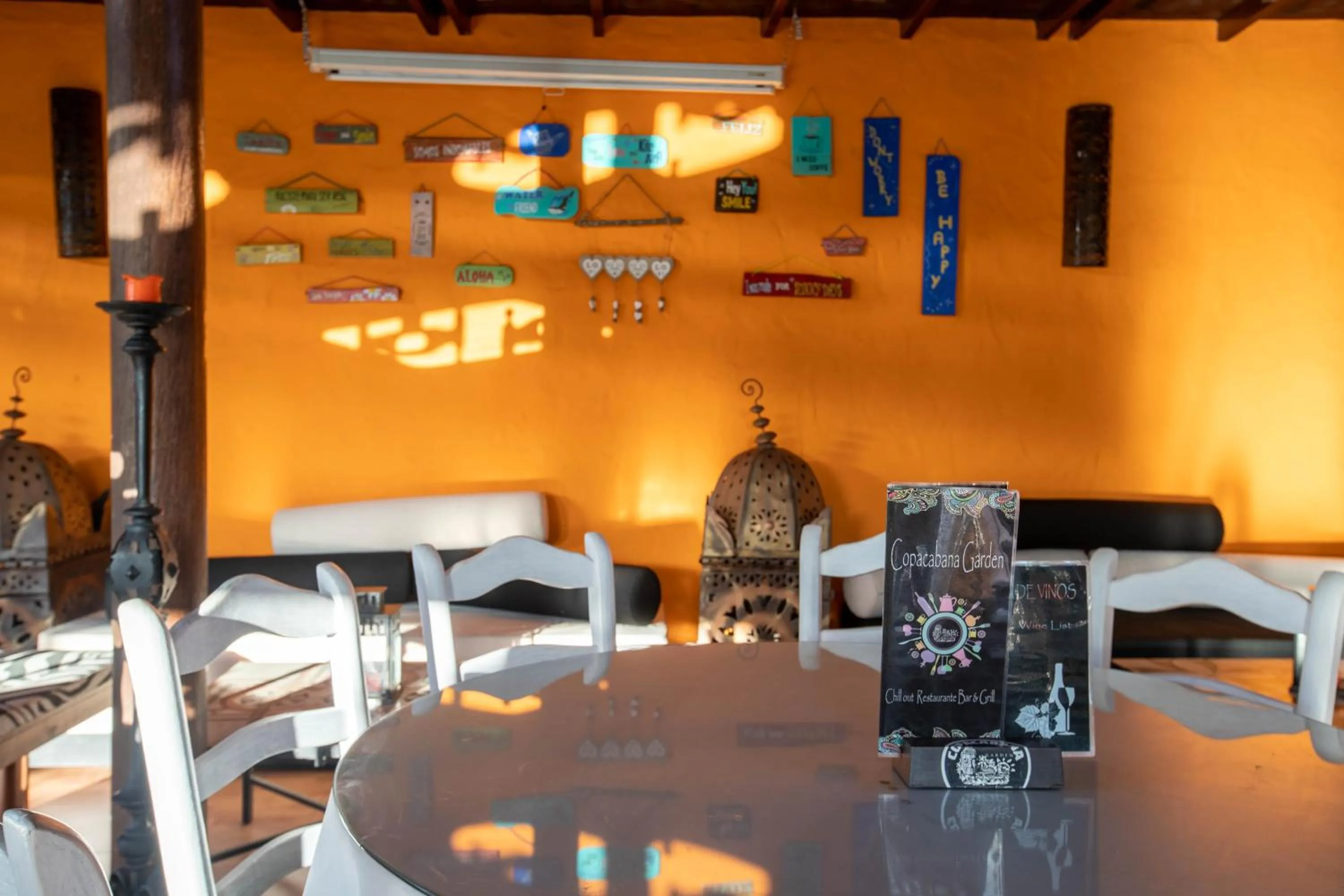 Restaurant/places to eat in Hotel Copacabana Tarifa Beach