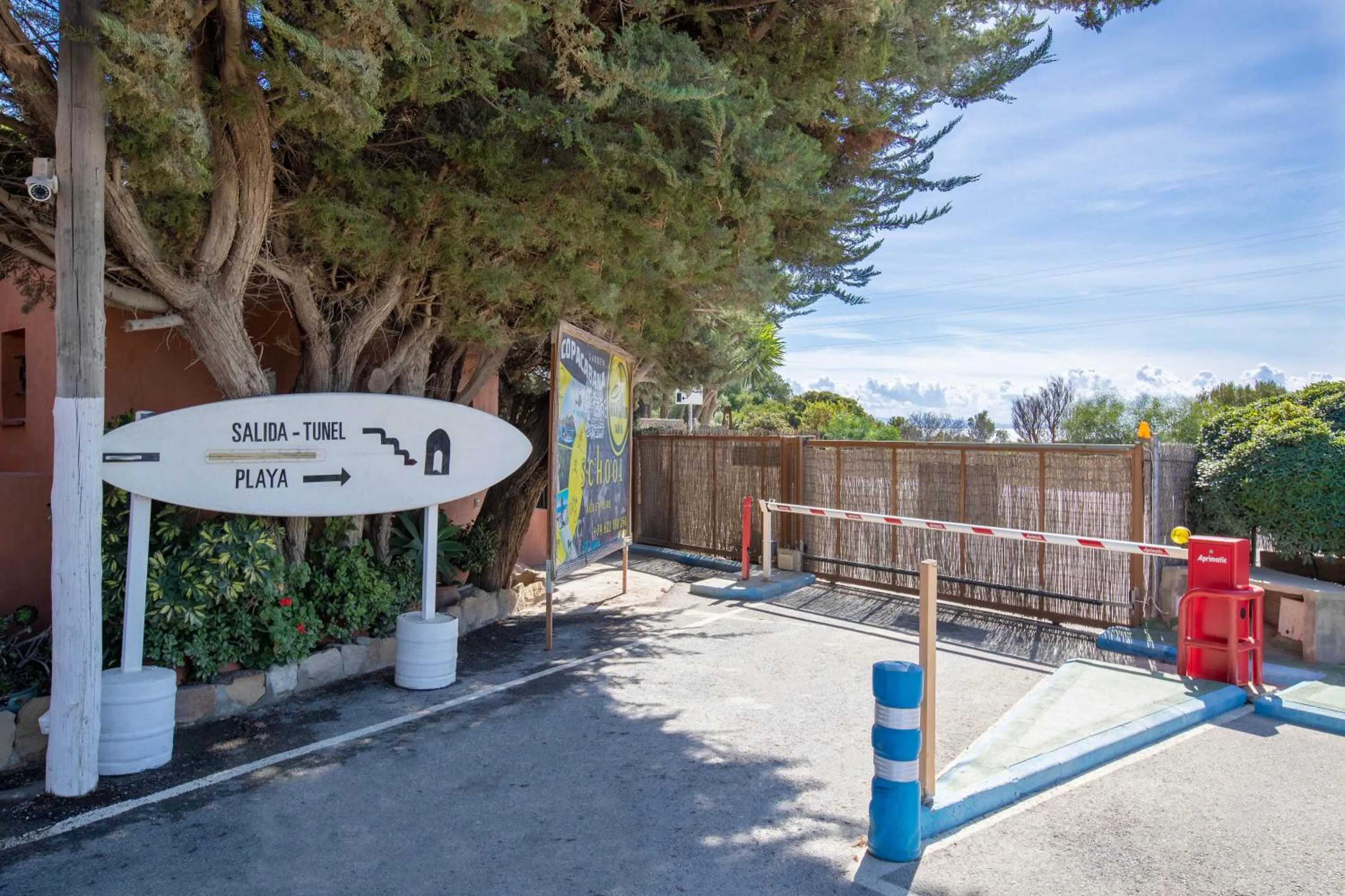 Facade/entrance in Hotel Copacabana Tarifa Beach