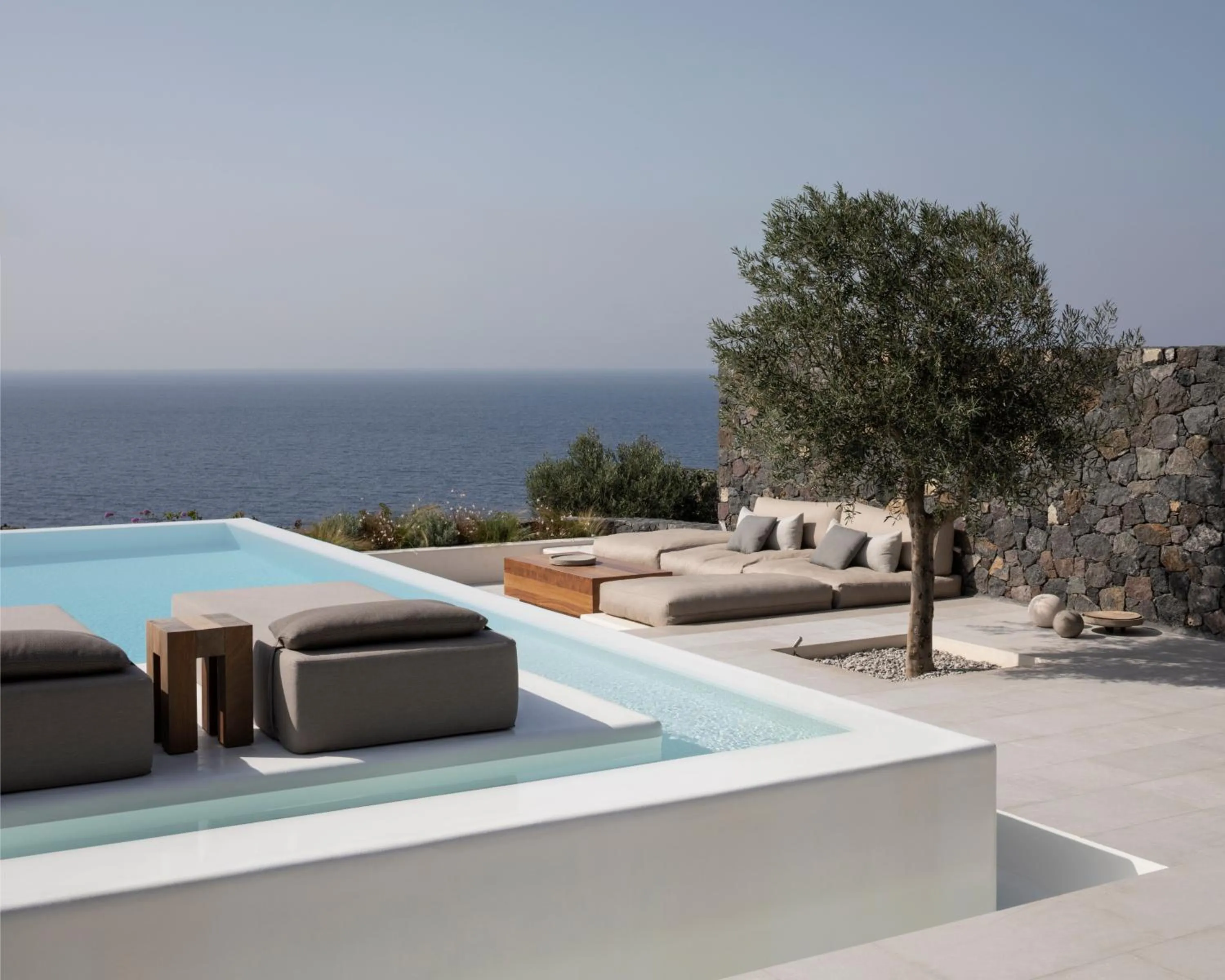 Day in Canaves Epitome - Small Luxury Hotels of the World