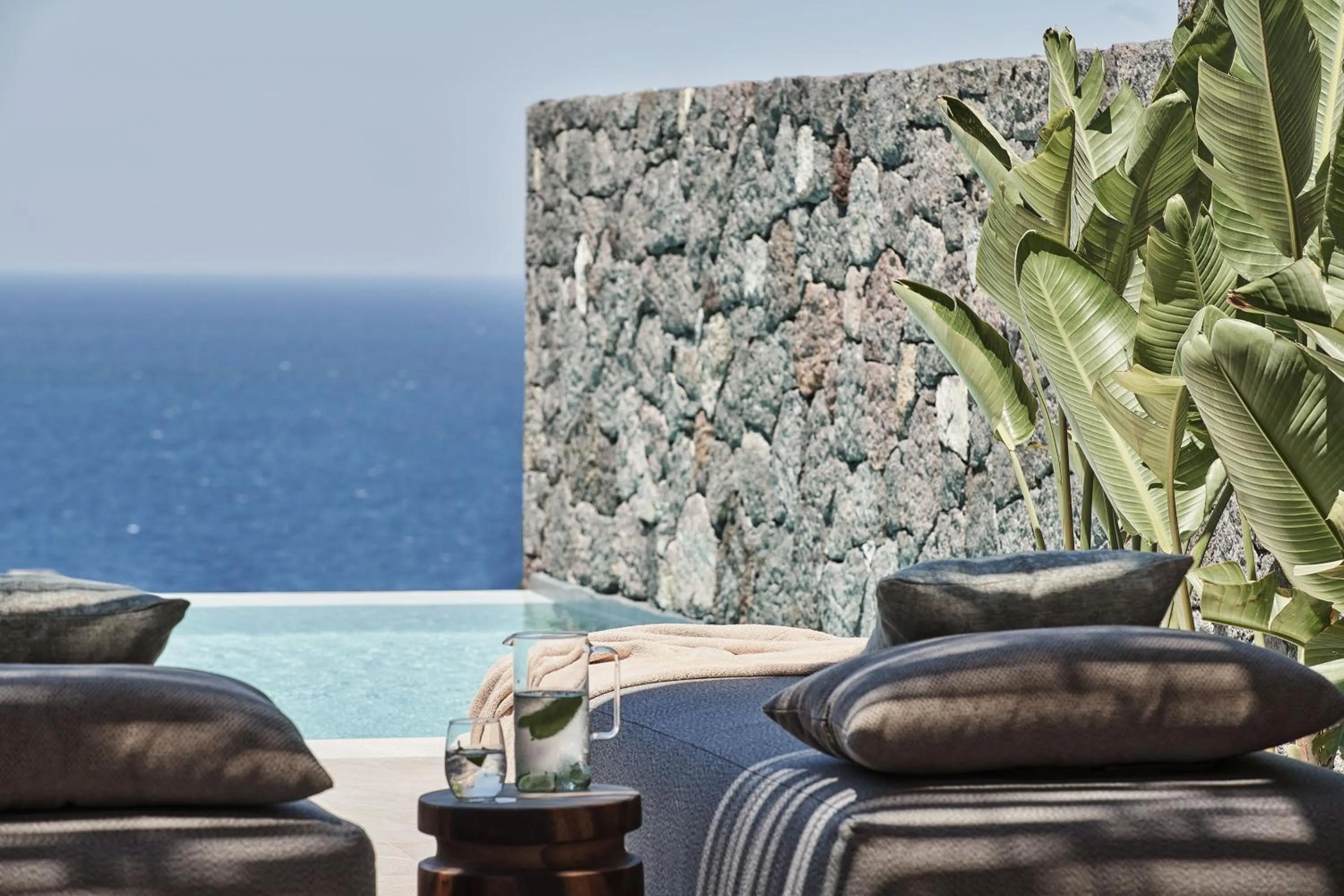 Patio in Canaves Epitome - Small Luxury Hotels of the World