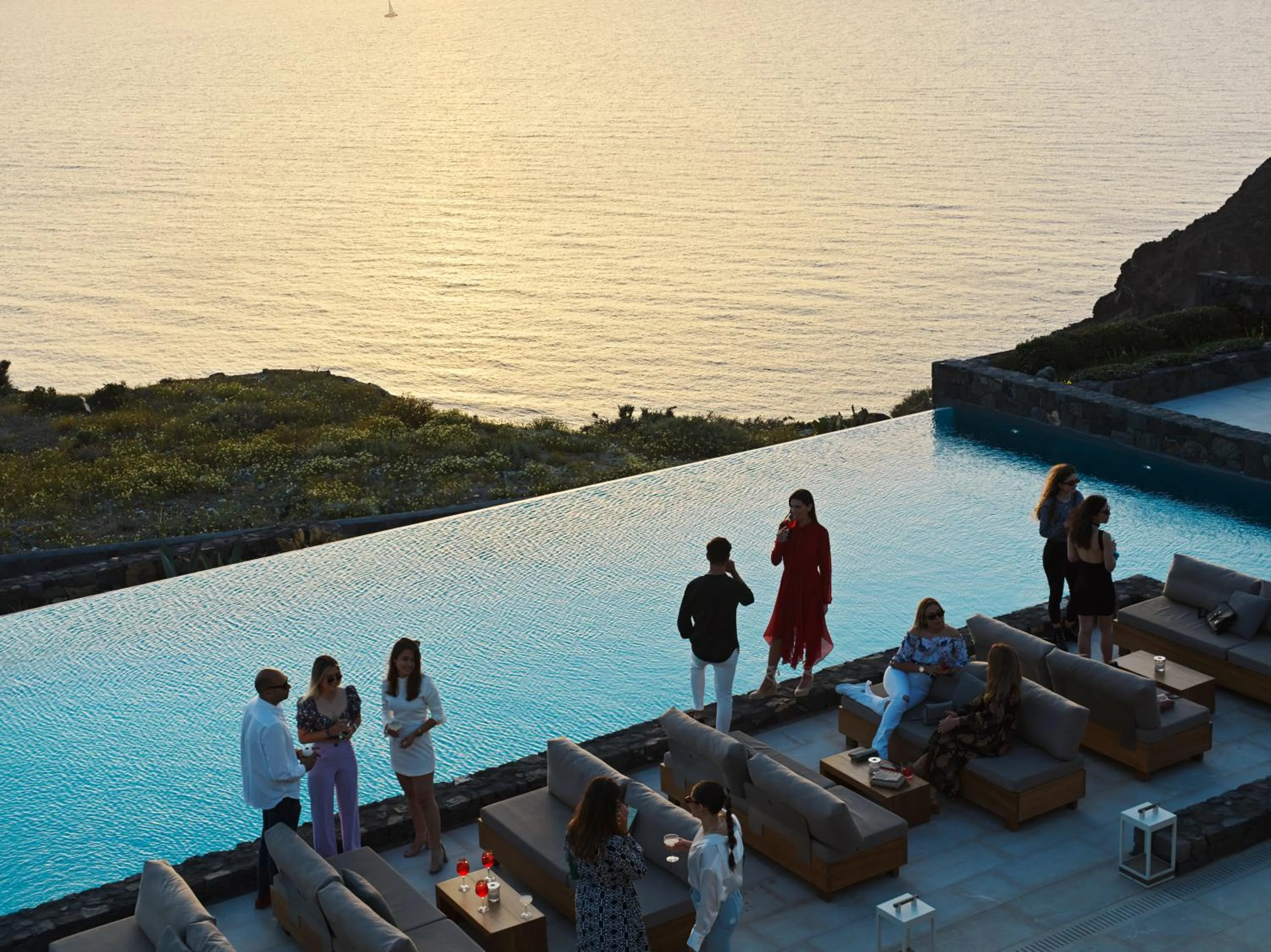 People in Canaves Epitome - Small Luxury Hotels of the World